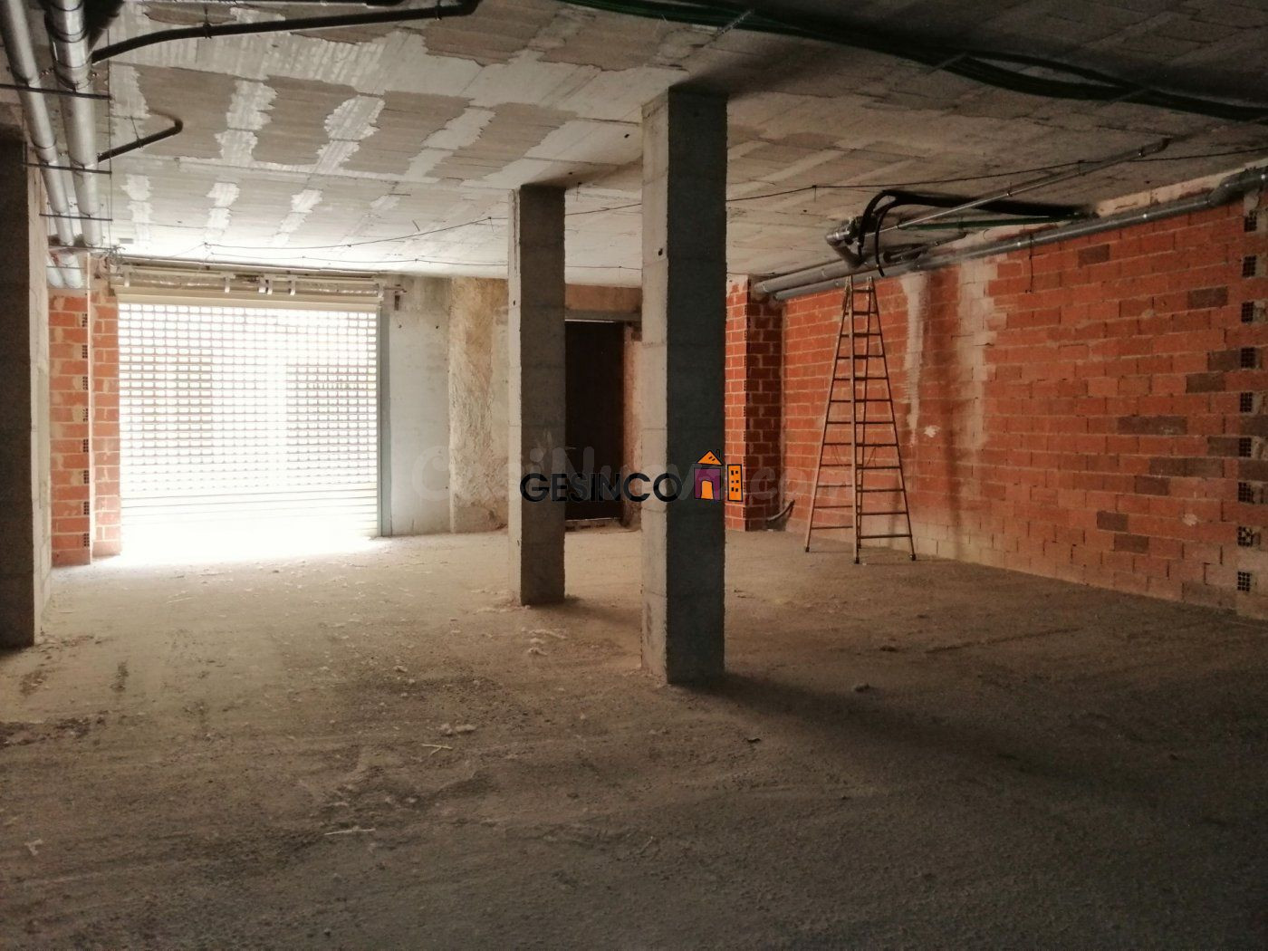 LOCAL COMERCIAL EN VENTA O ALQUILER EN ONTINYENT