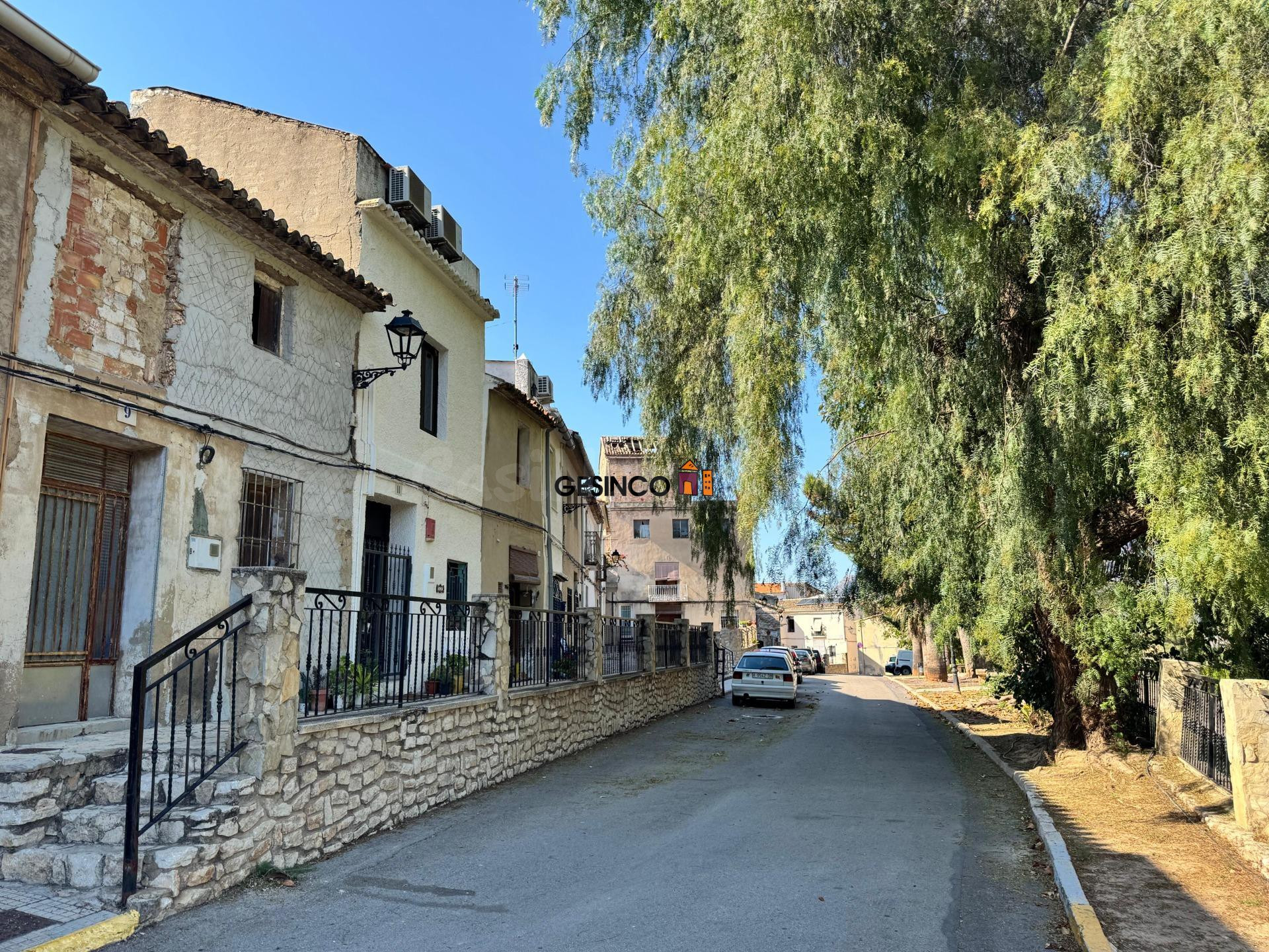 Oportunidad en Alfauir: Casa para reformar