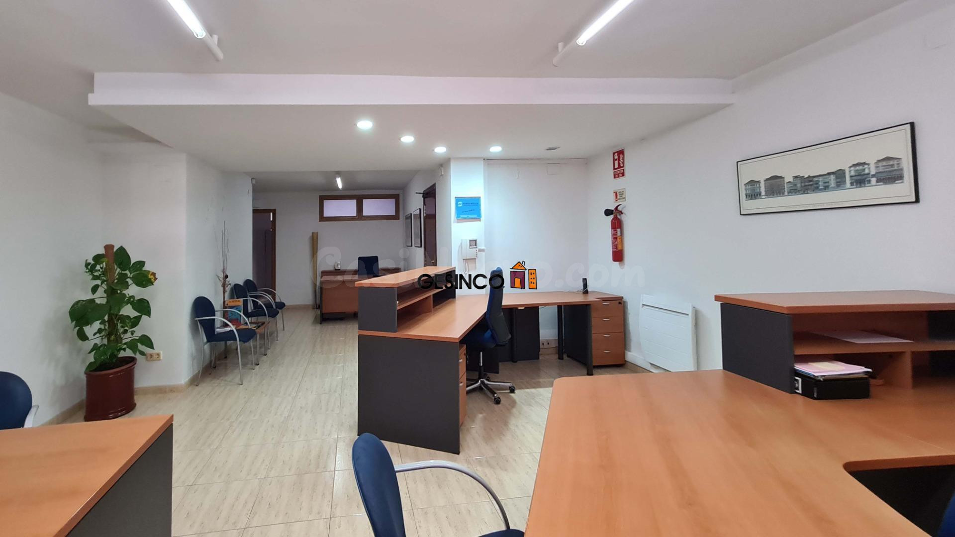 ENTRESUELO EN VENTA O ALQUILER EN AMPLIA AVENIDA DE ONTINYENT