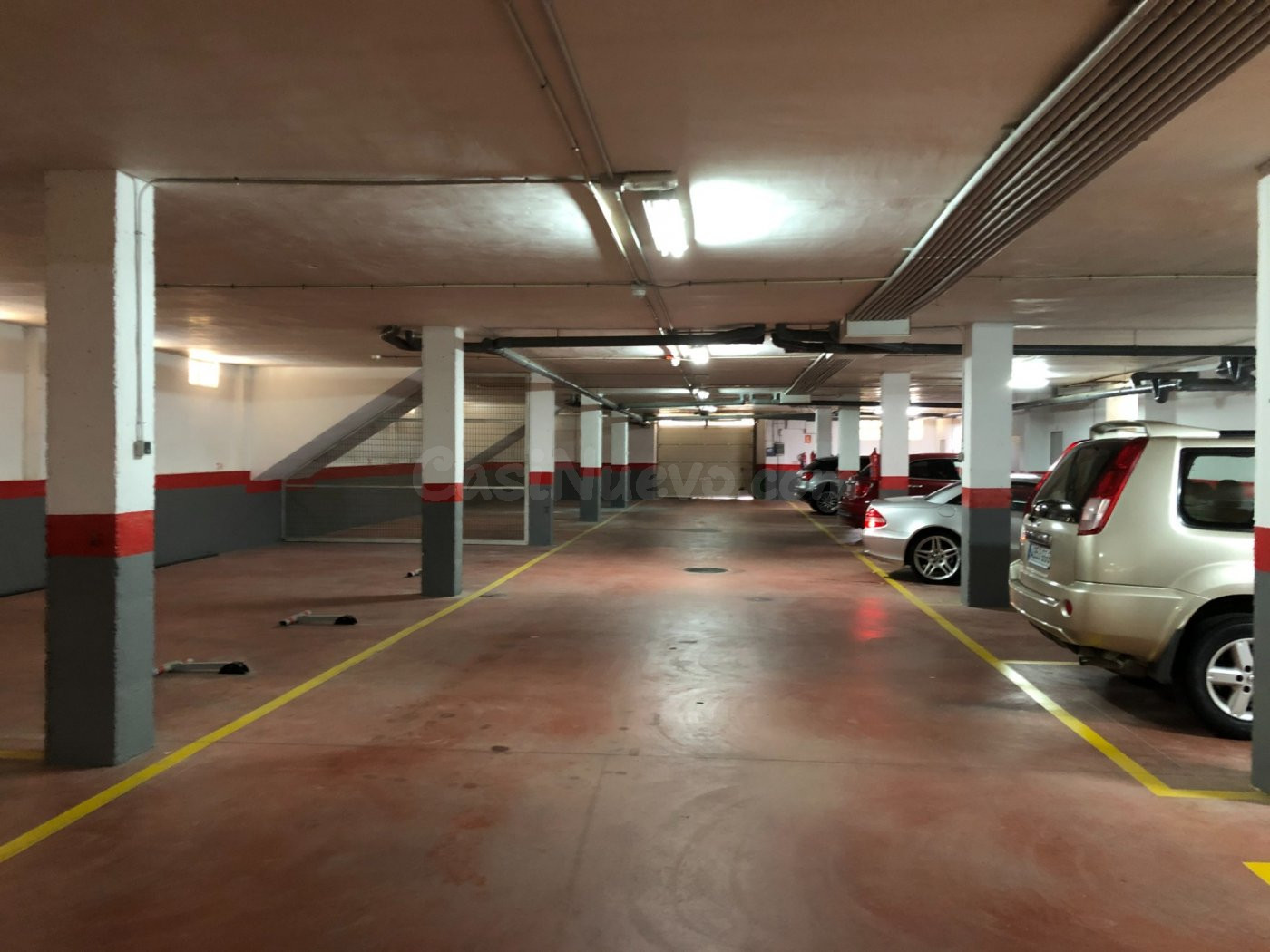 SE VENDEN DOS PLAZAS DE PARKING EN CAMPOAMOR