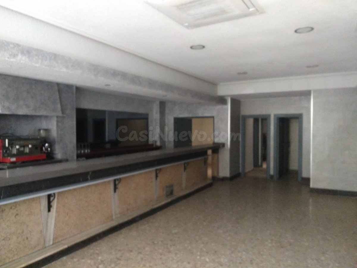 LOCAL CON LICENCIA HOSTELERIA