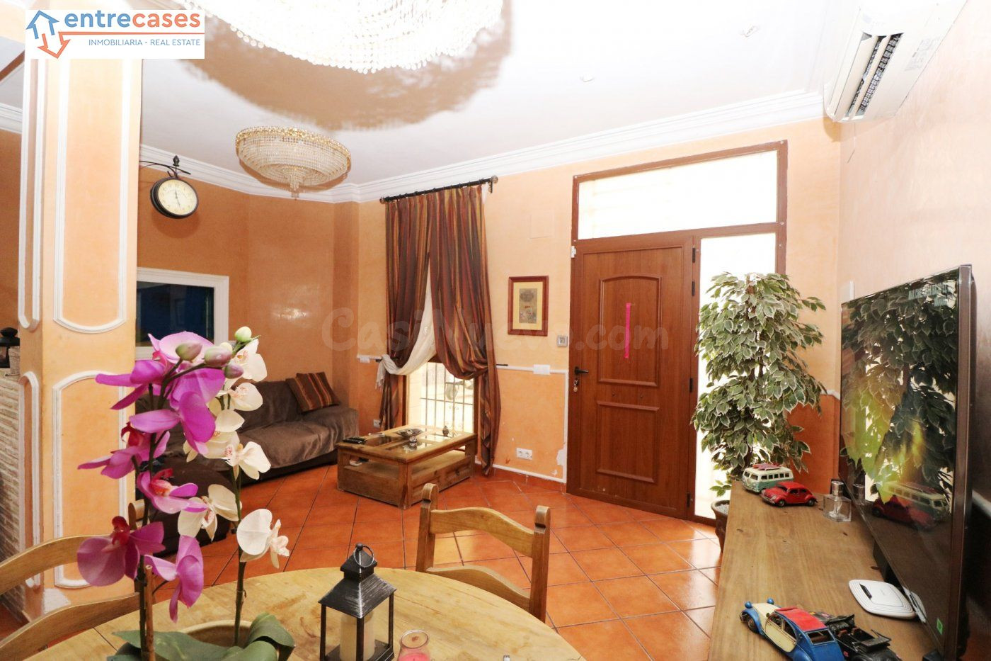 CASA INDEPENDIENTE EN EL CENTRO DE SAGUNTO