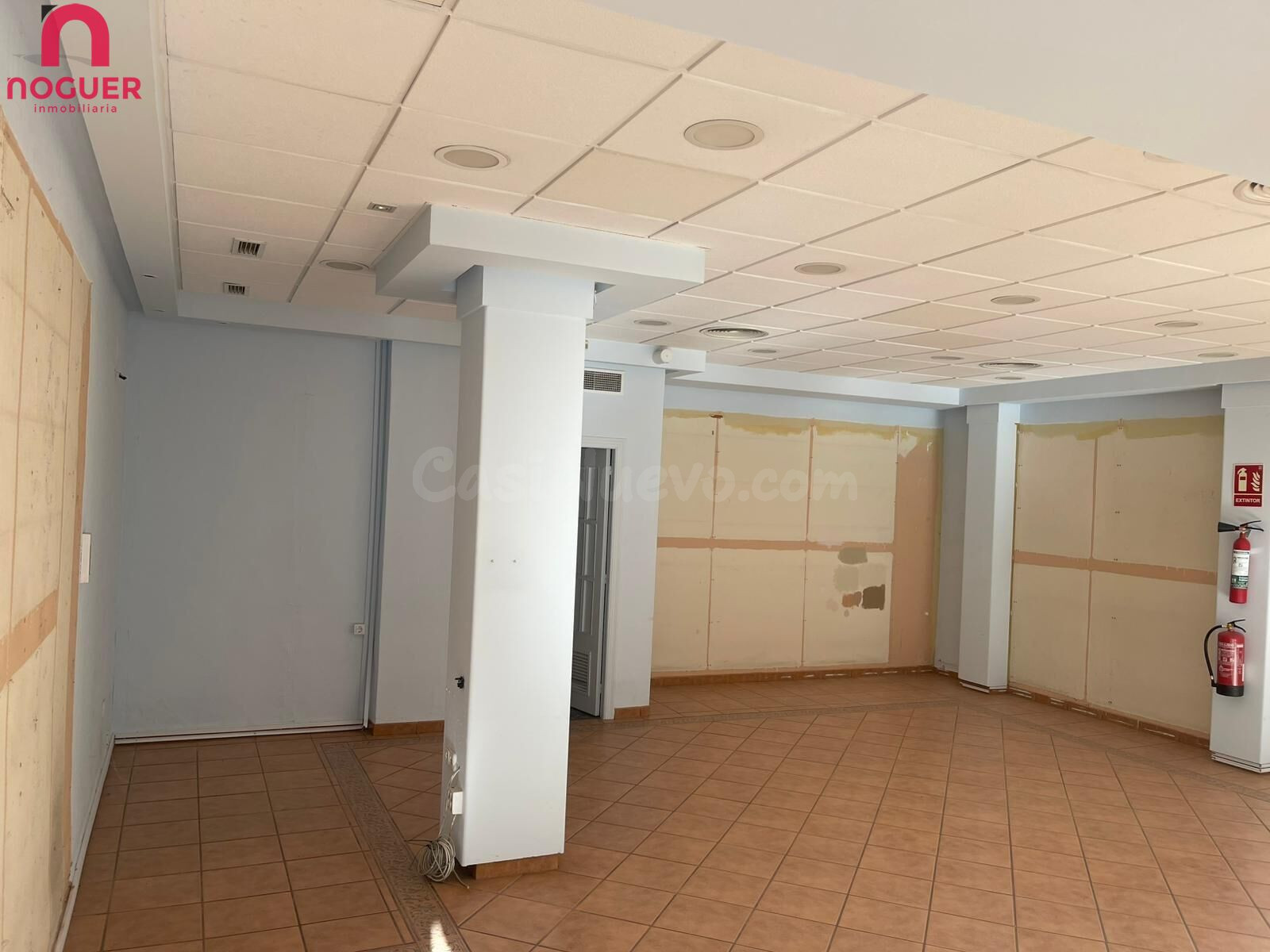ALQUILER DE LOCAL COMERCIAL EN PLENA ZONA ESTRATÉGICA DE FÁTIMA
