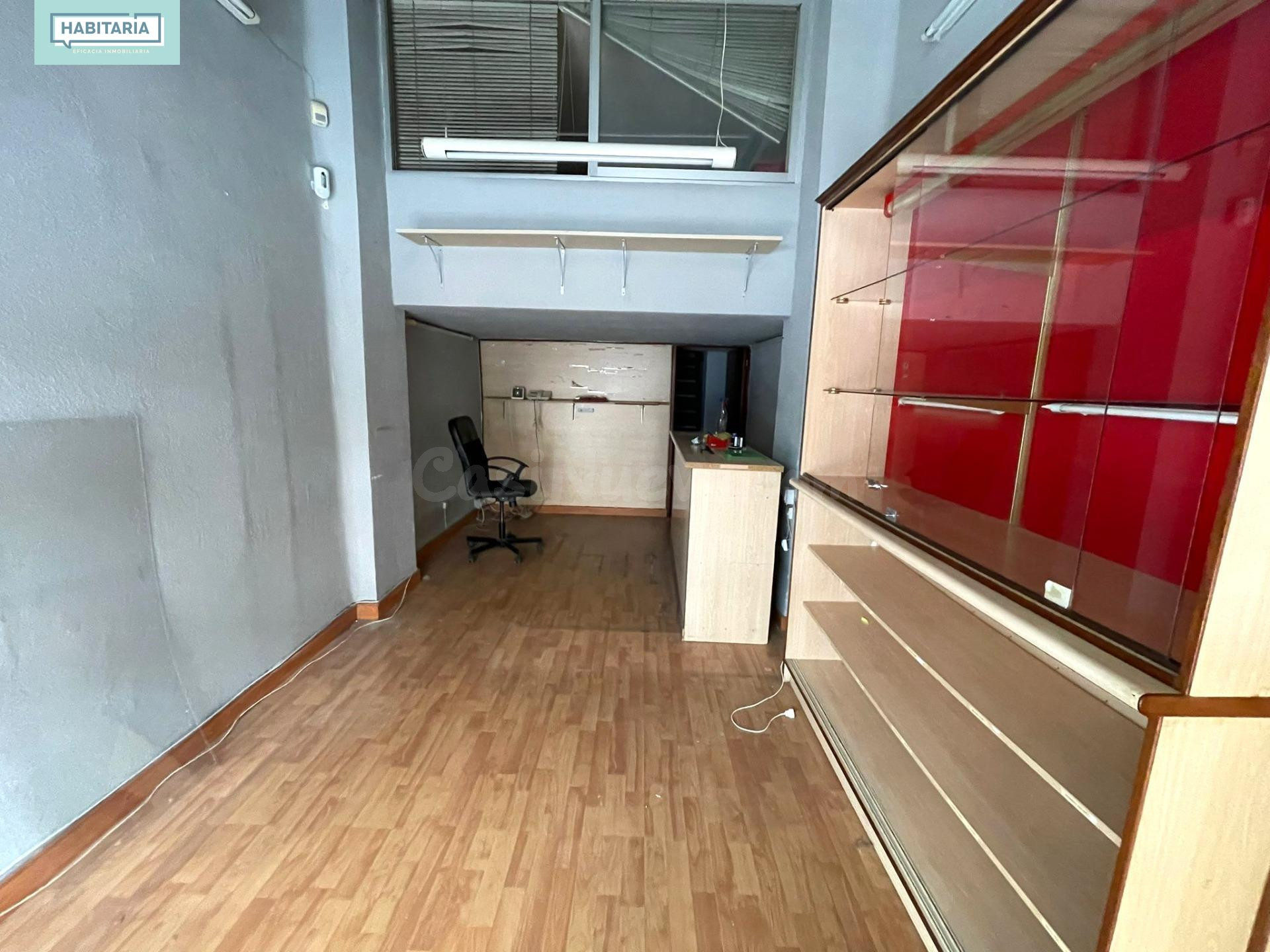 LOCAL COMERCIAL A PIE DE CALLE