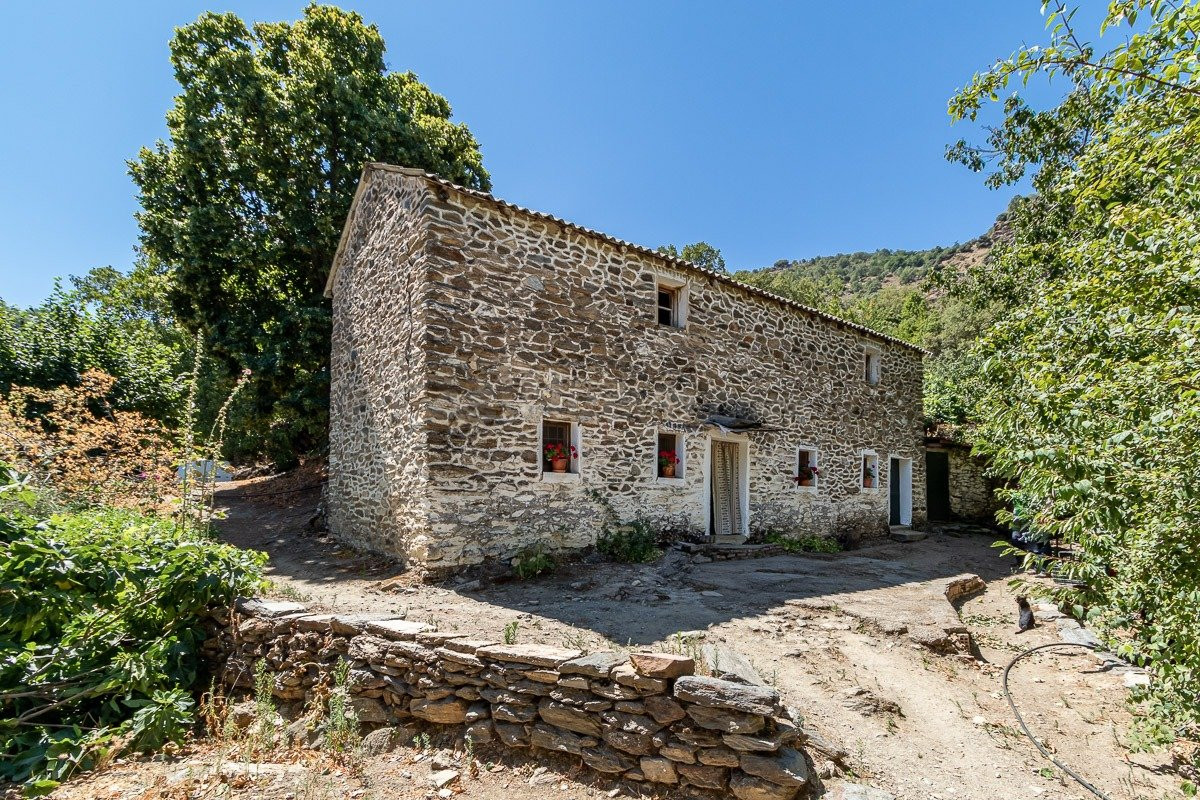 73.000 m2 Finca rústica con vivienda en Güéjar Sierra