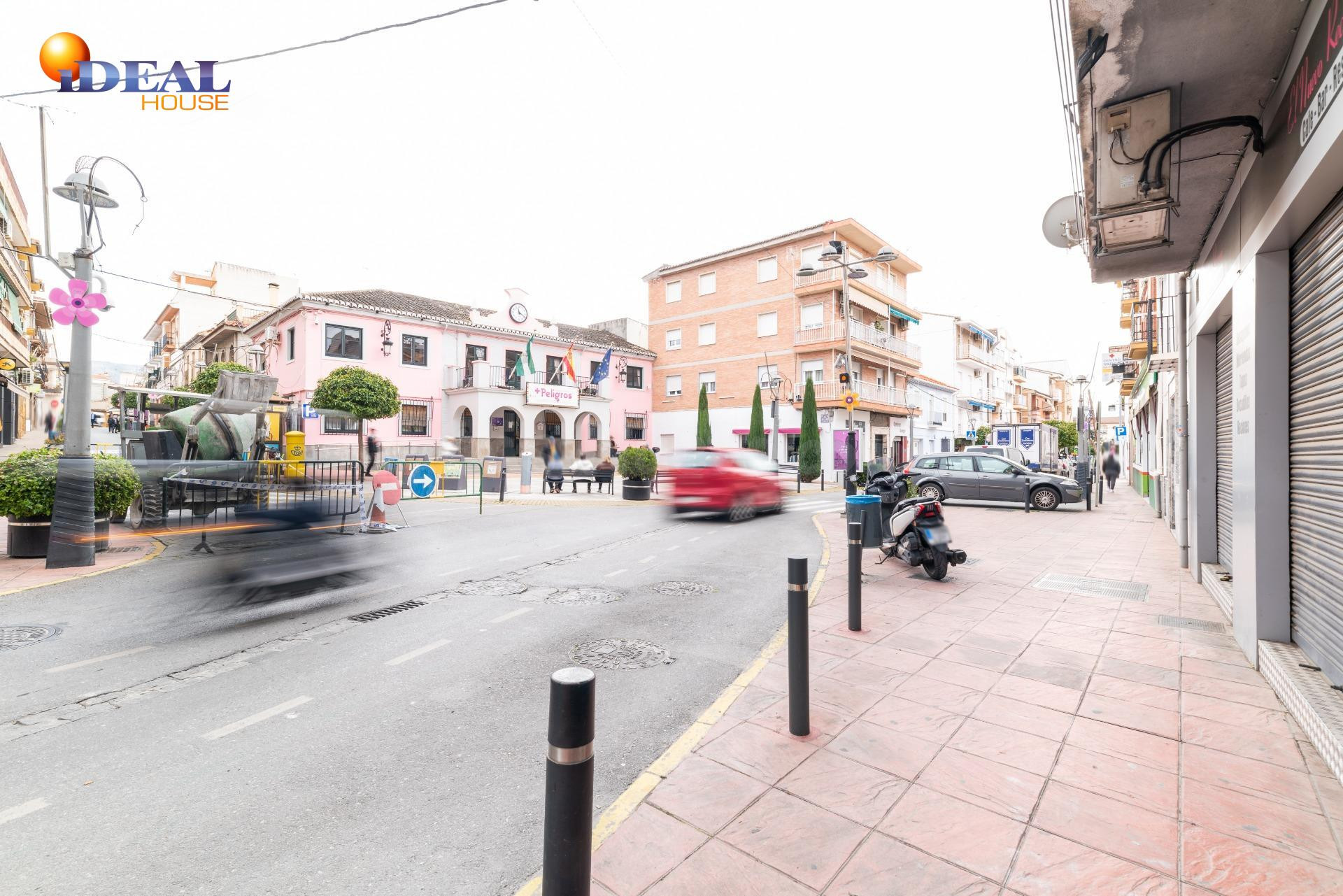 Oportunidad única: Local comercial en pleno centro de Peligros