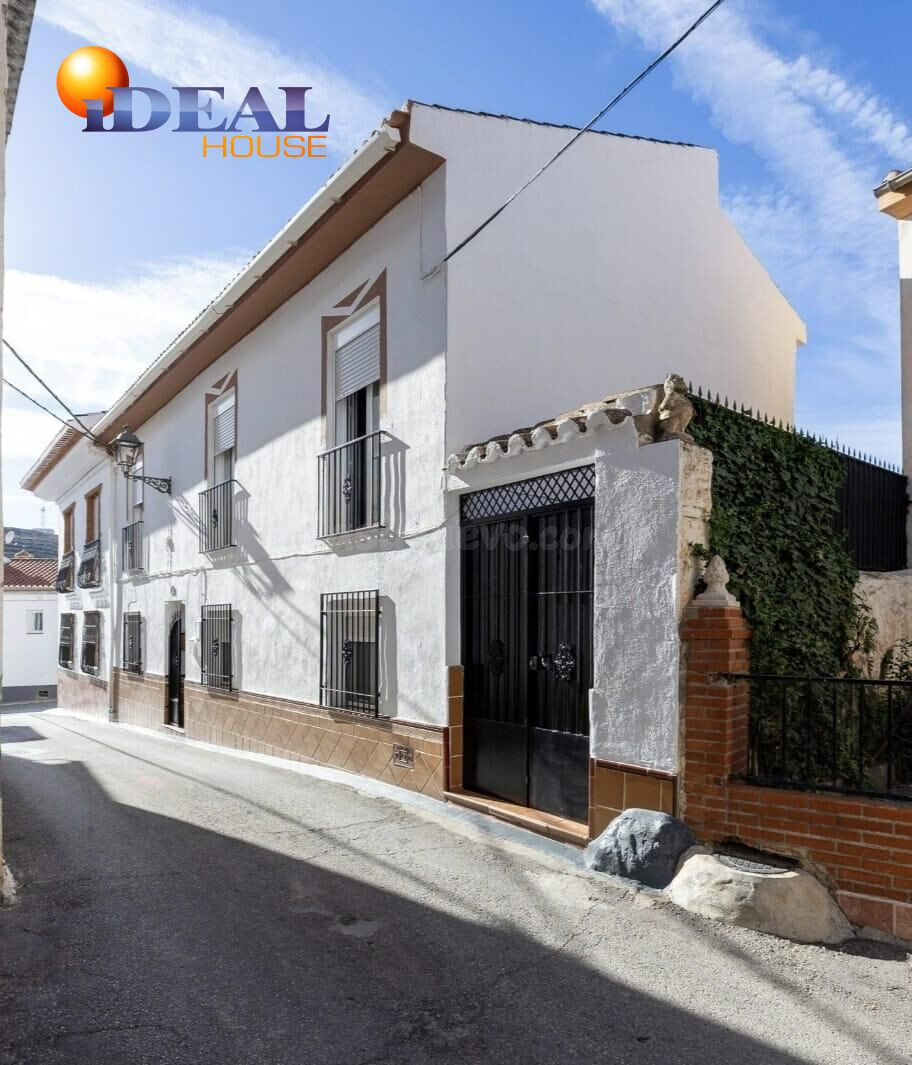 Encantadora casa con patio en Murchas, Valle de Lecrín (Granada)