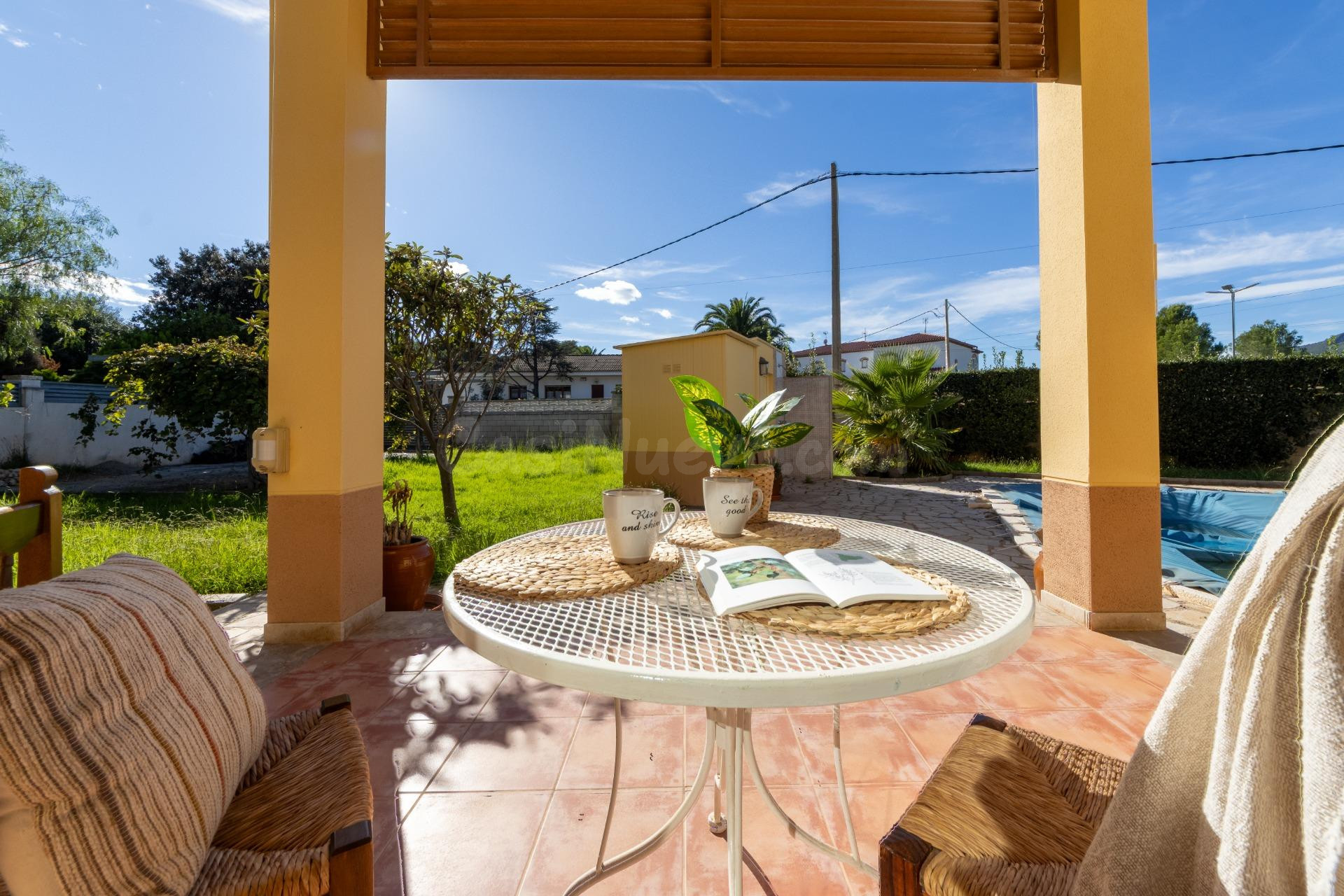 Espectacular Chalet en Mont-Roig del Camp con Piscina y Ampl - foto 4