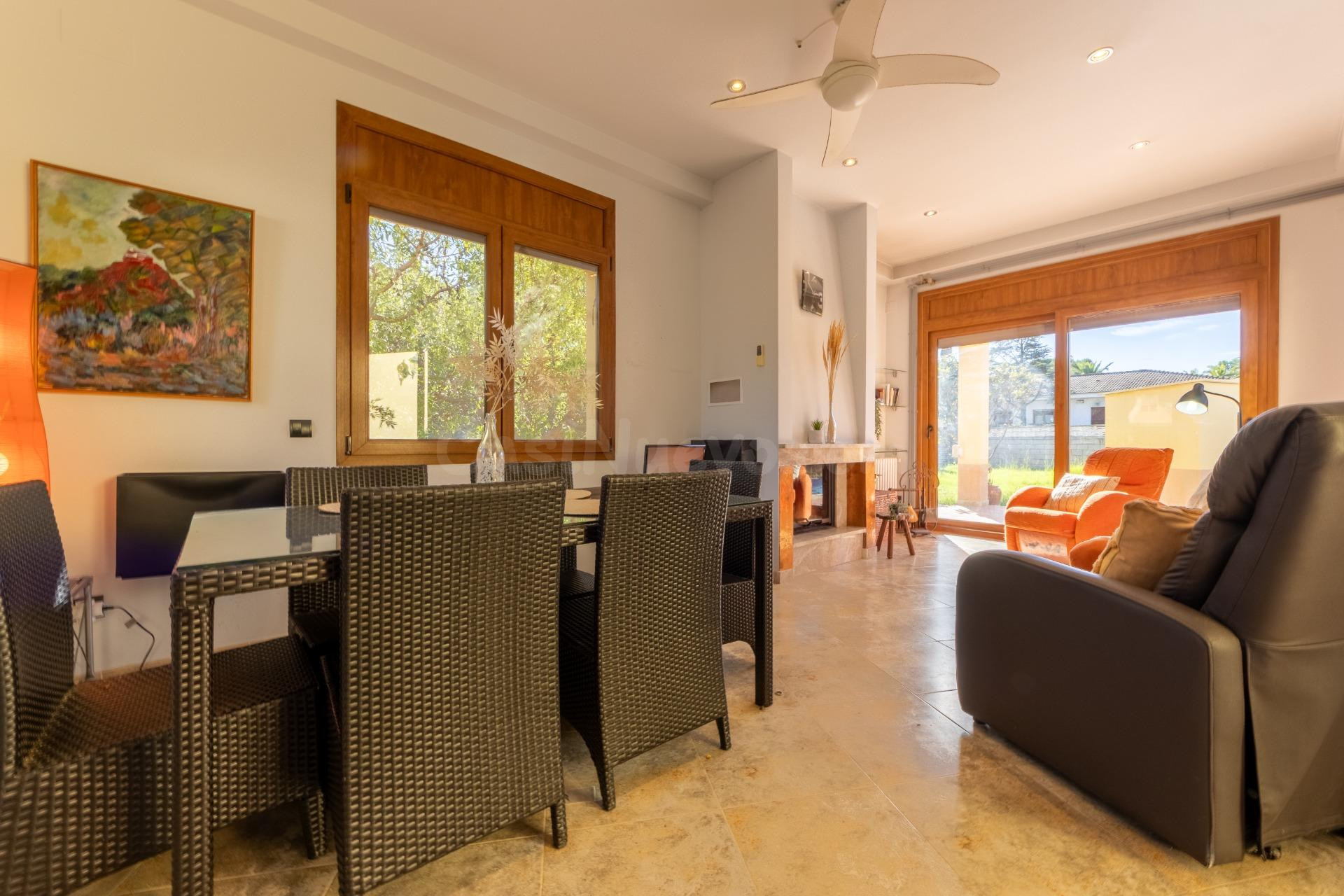 Espectacular Chalet en Mont-Roig del Camp con Piscina y Ampl - foto 5