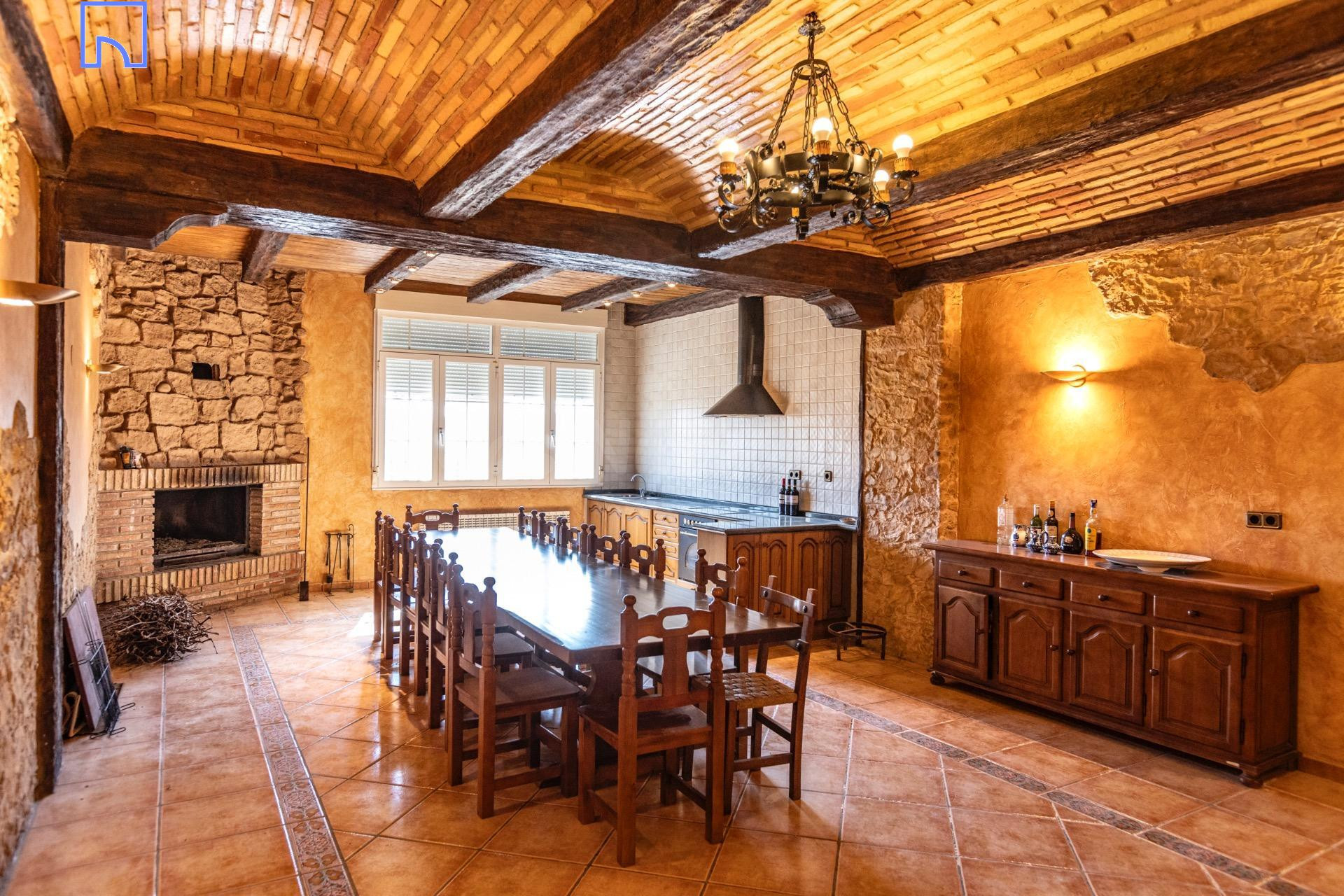 Casa en Navarrete con espectacular Bodega