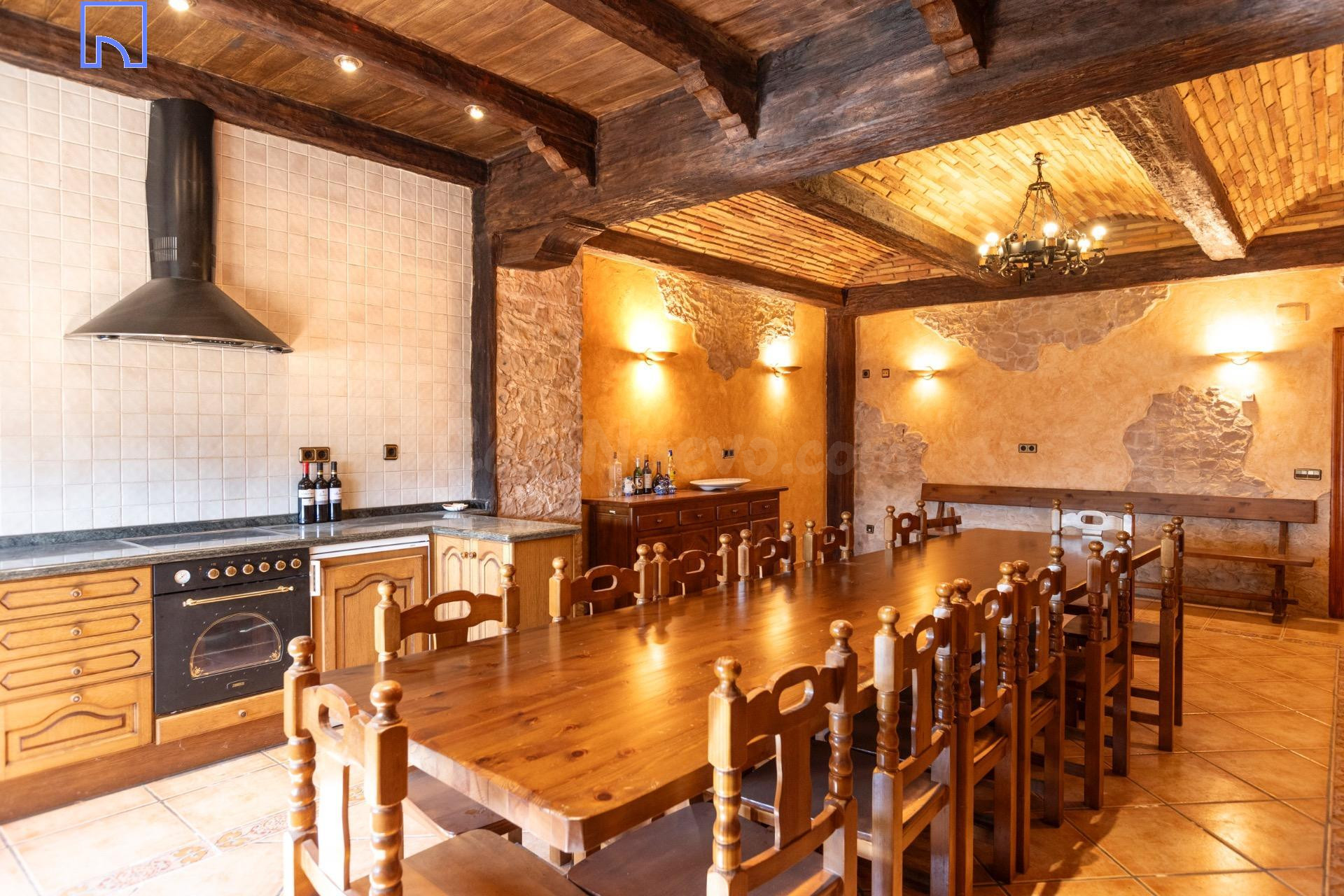 Casa en Navarrete con espectacular Bodega - foto 2