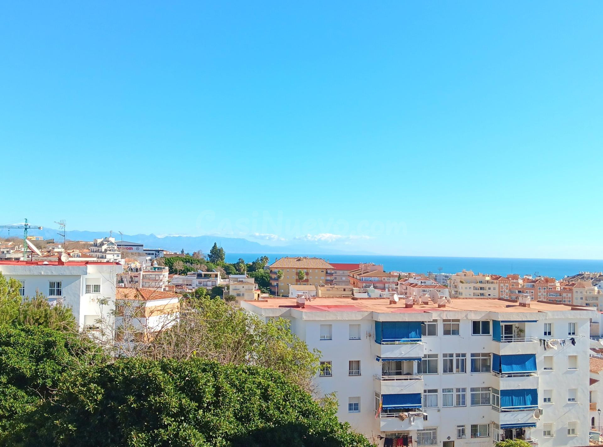 OPORTUNIDAD, amplio piso en Arroyo de la Miel, Benalmádena
