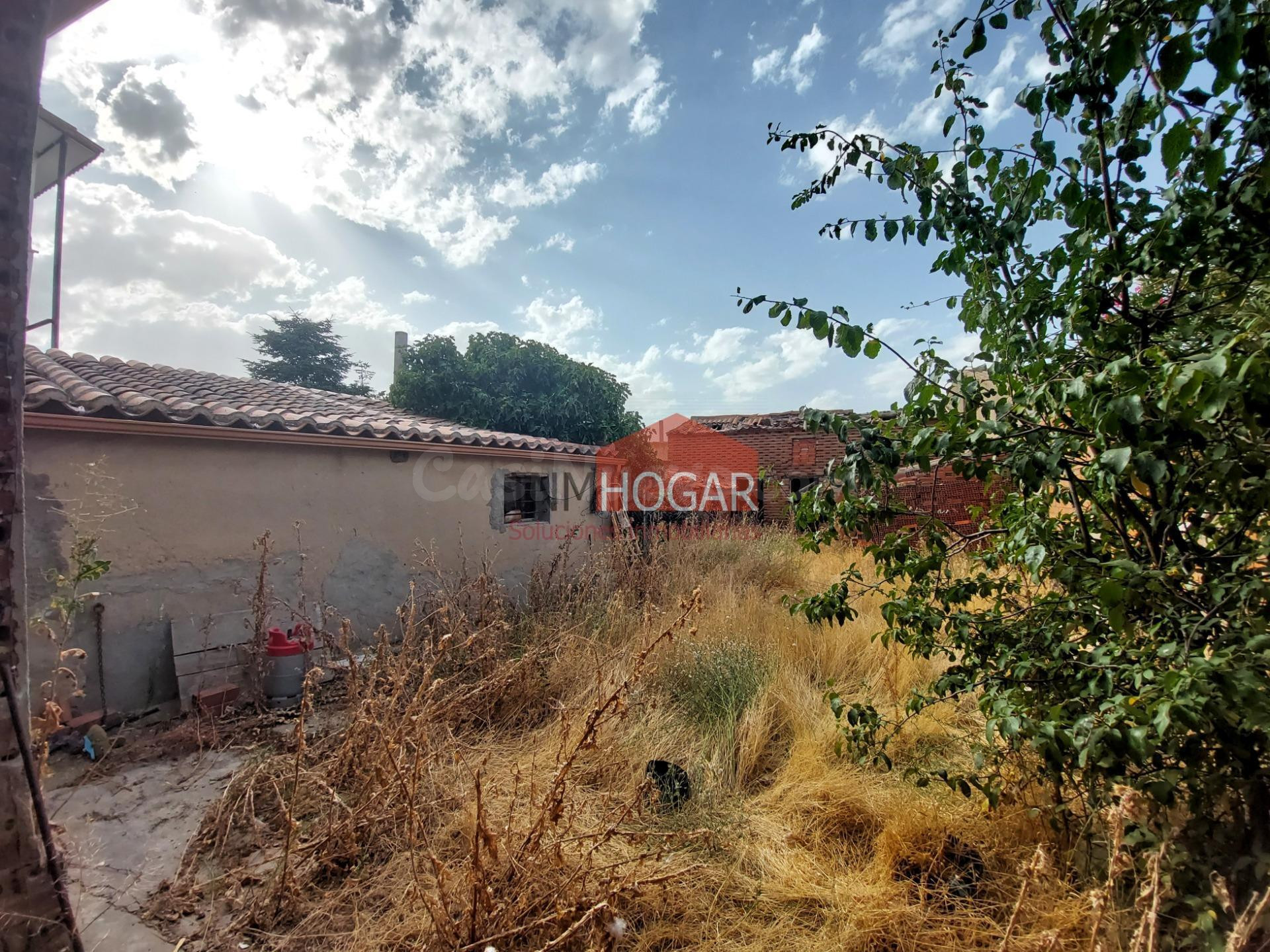 INMHOGAR VENDE CASA CON TERRENO EN COLLADO DE CONTRERAS - foto 3