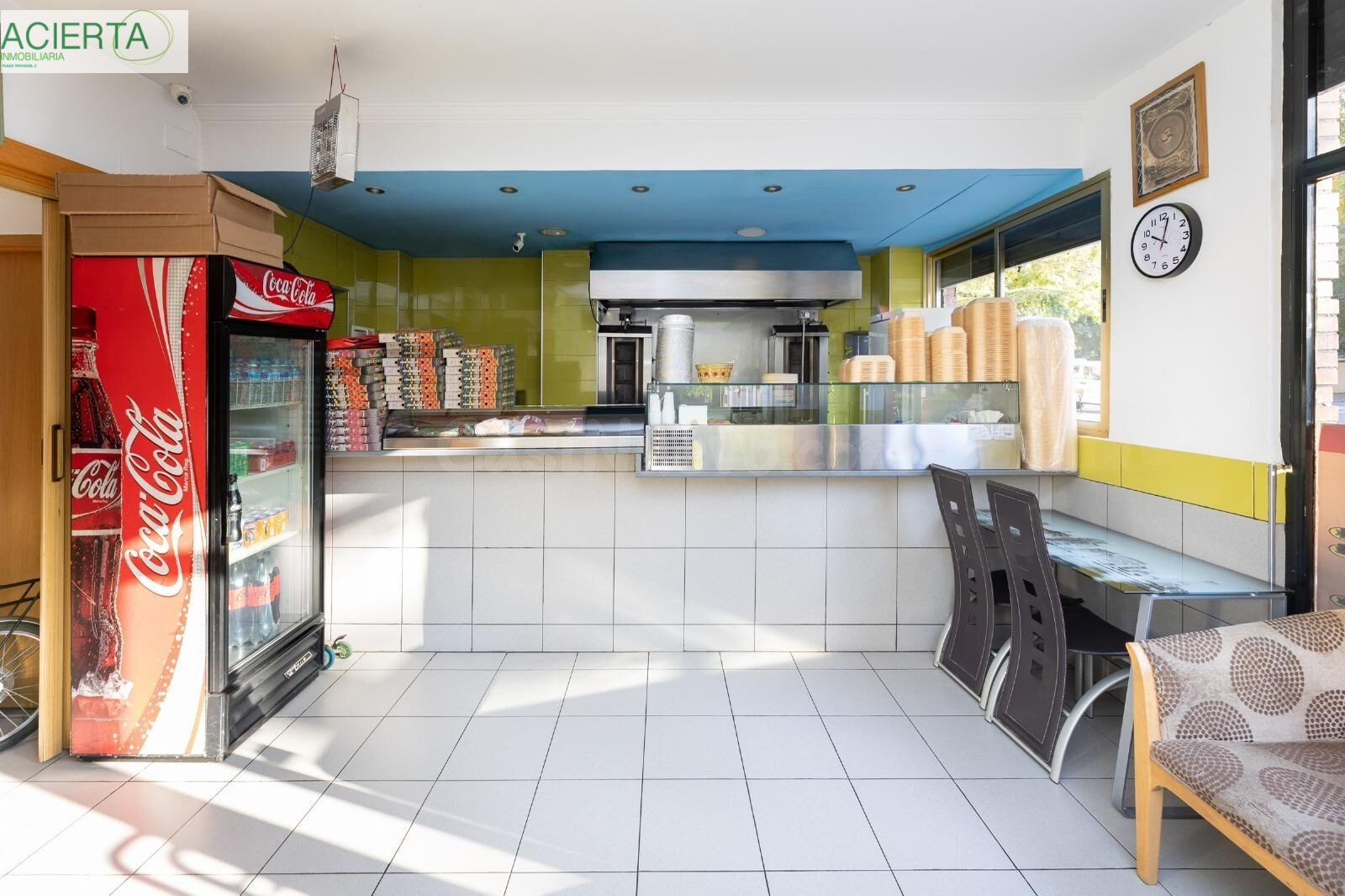 VENTA DE LOCAL EN URBANIZACION PARQUE NUEVA GRANADA (GRANADA)