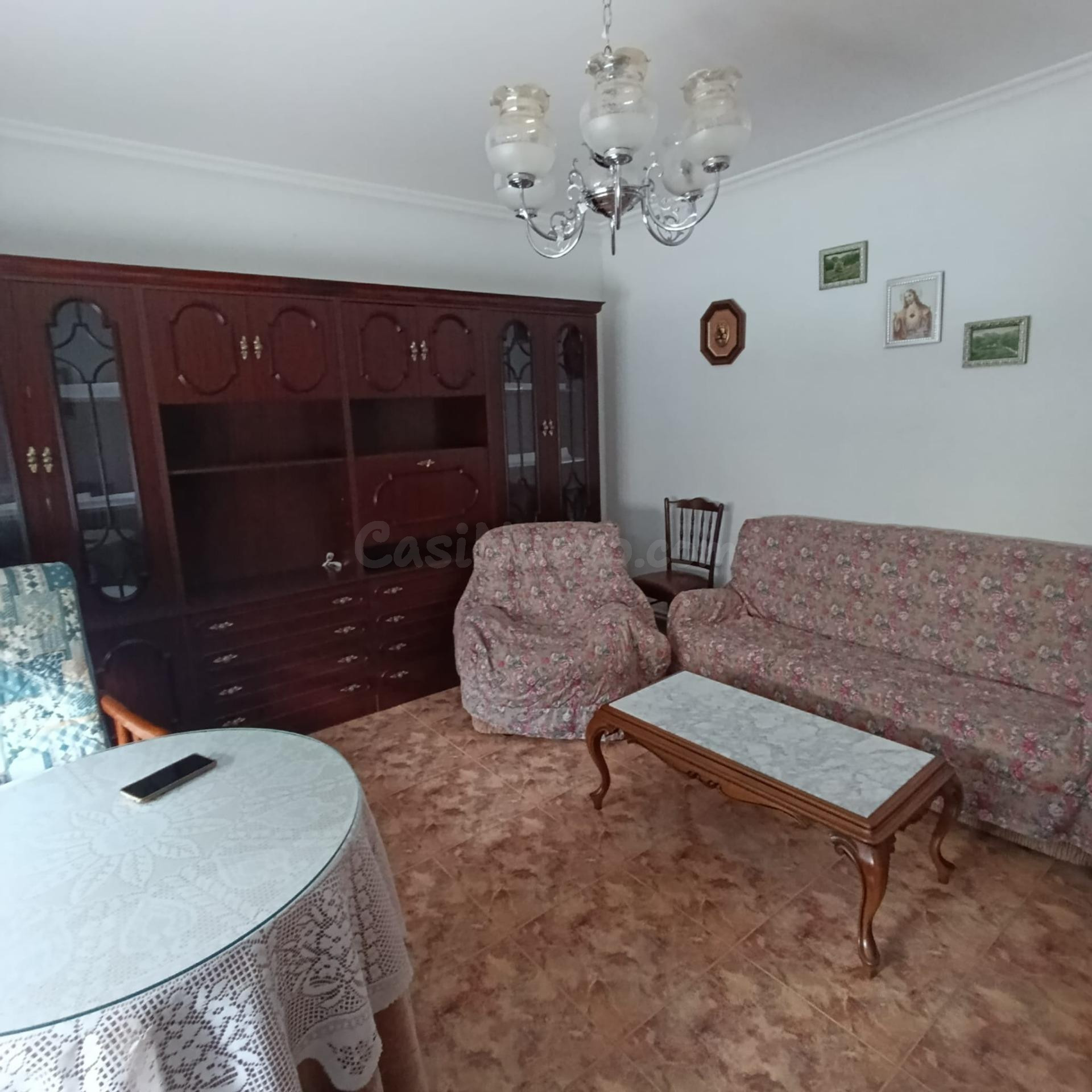 CASA PARA ENTRAR A VIVIR CON PATIO