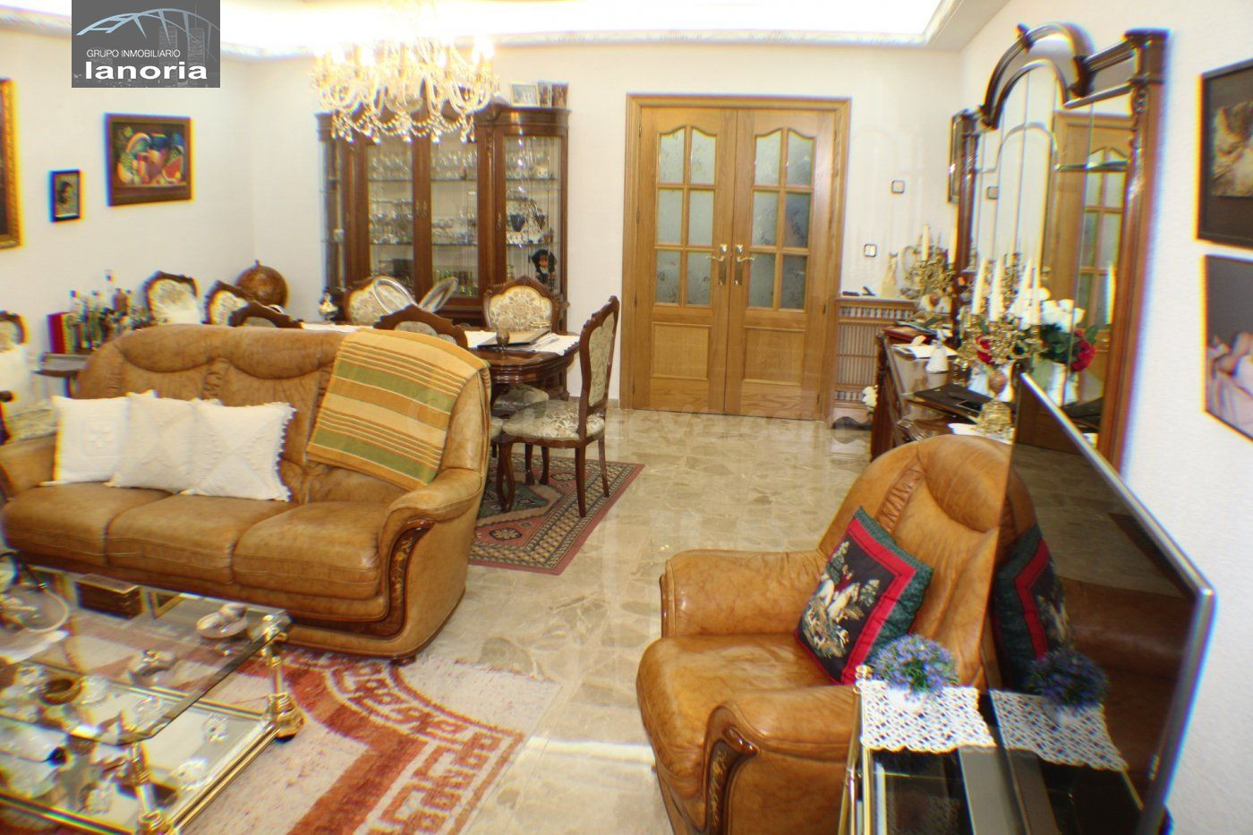GRUPO LA NORIA VENDE CASA INDEPENDIENTE EN ALBACETE CAPITAL.