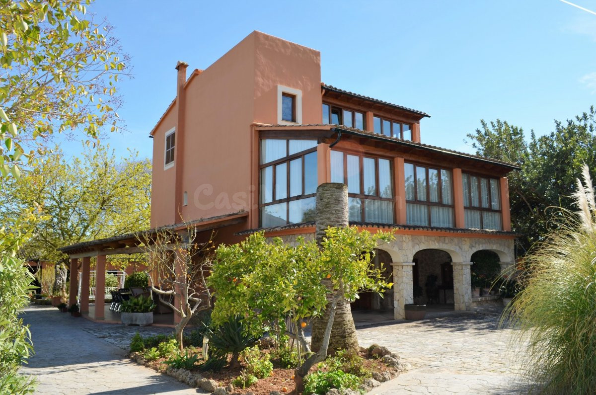 Preciosa casa en un entorno idílico - foto 2