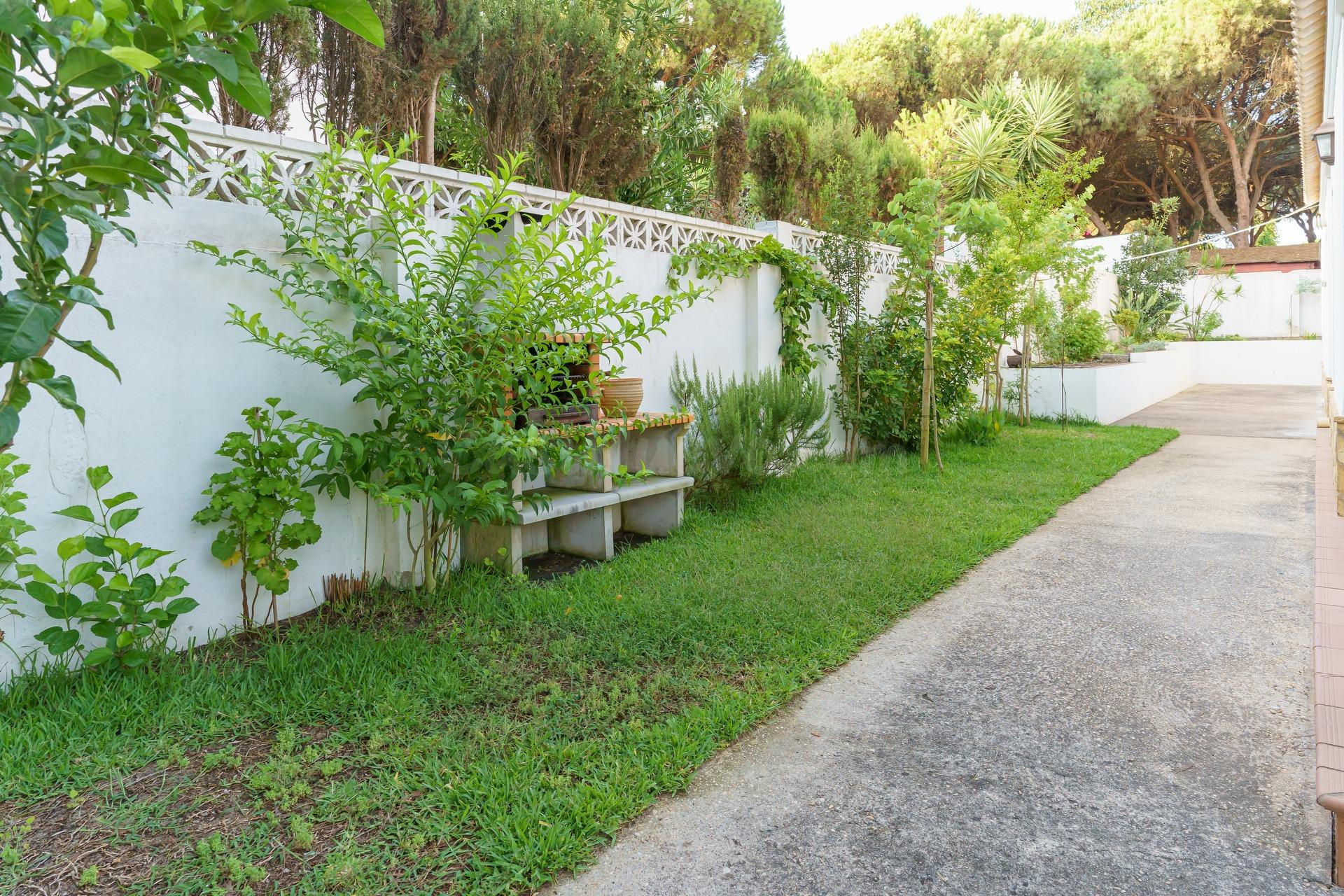 Exclusivo chalet independiente en Mazagón, a solo 400 metros - foto 5