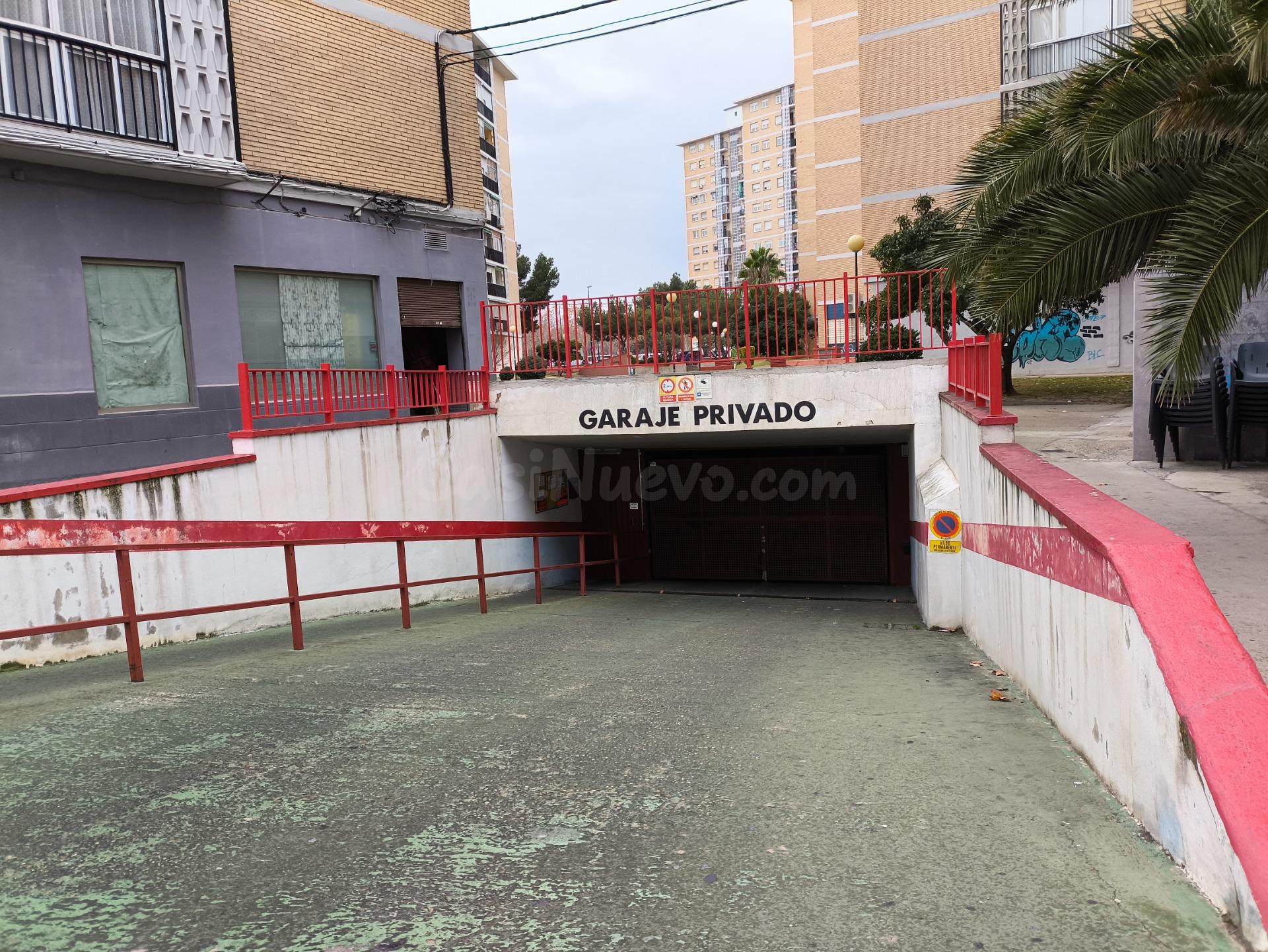 Se Vende amplio Garaje en La Bombarda