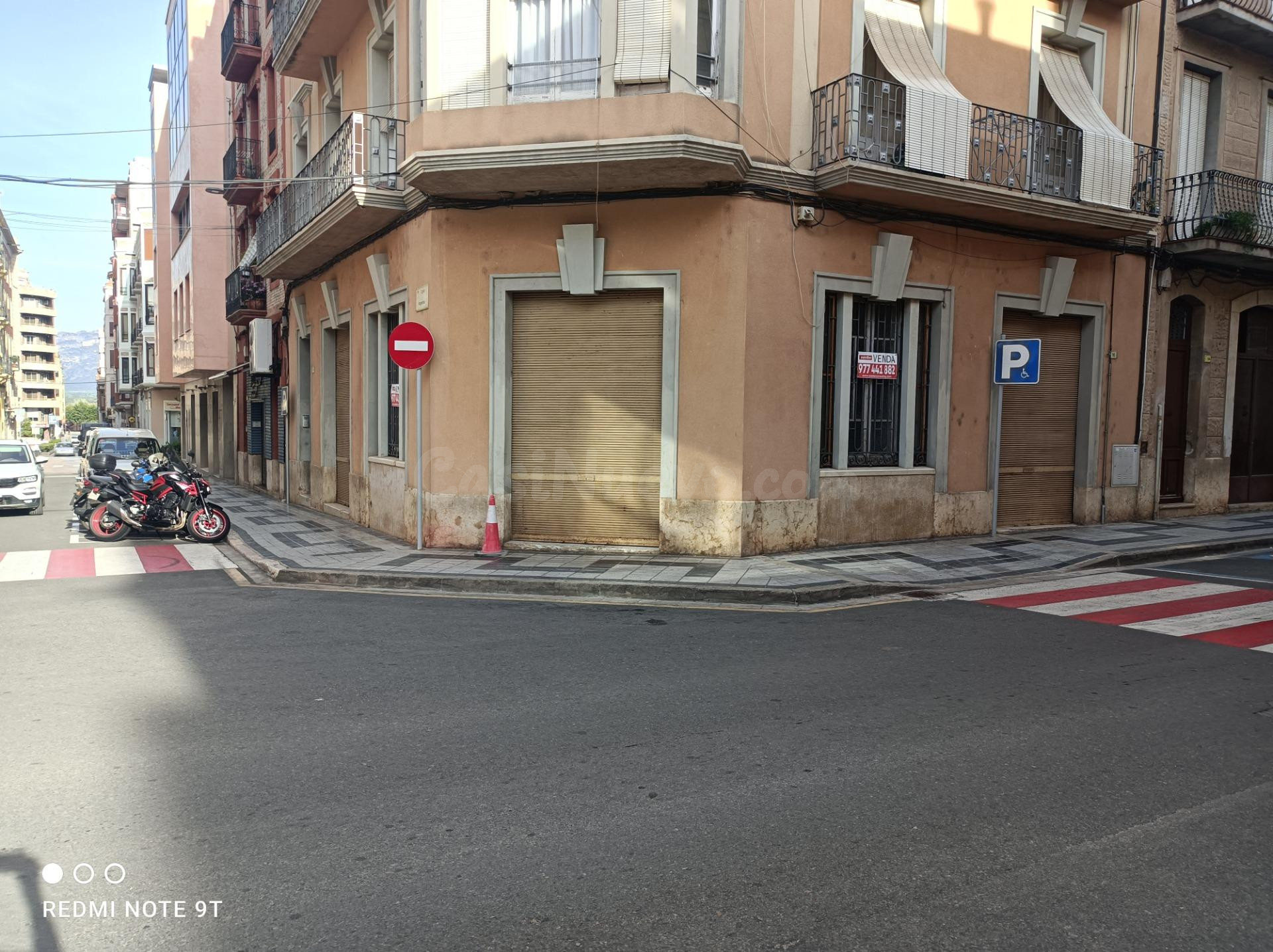 LOCAL COMERCIAL EN VENTA EN EL CENTRO DE TORTOSA