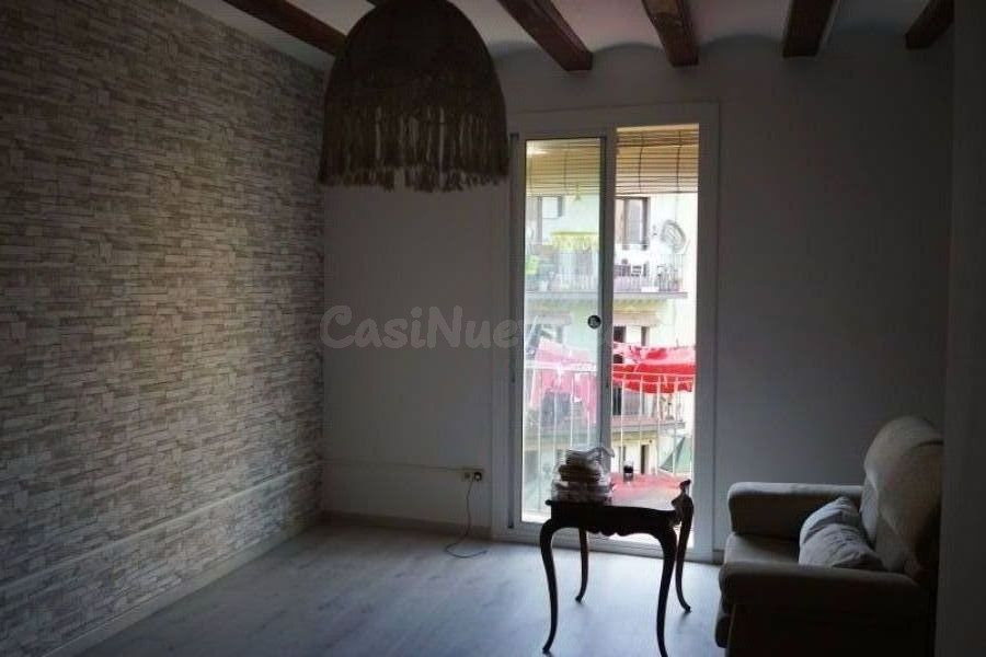 Piso en el barrio de moda en centro de Barcelona
