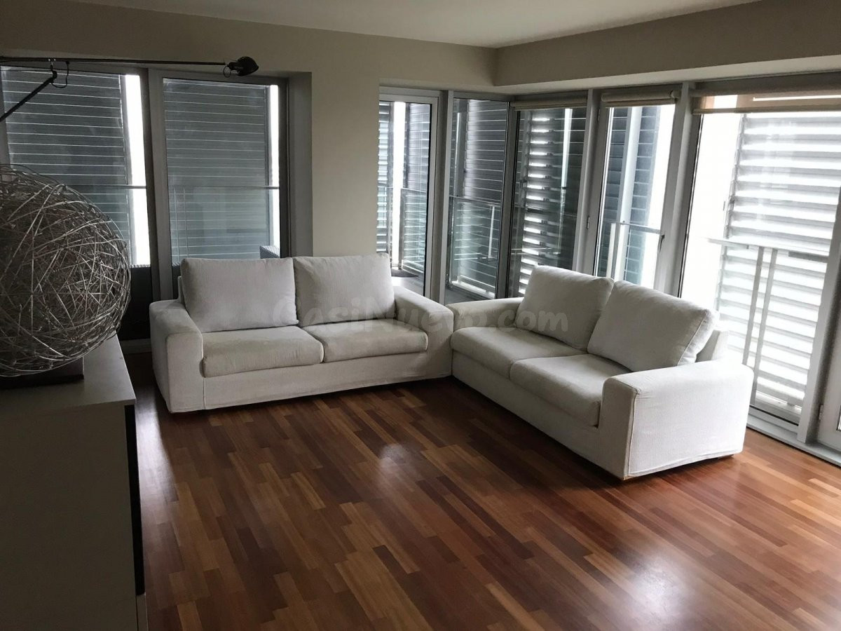 Piso alto standfing en Diagonal Mar