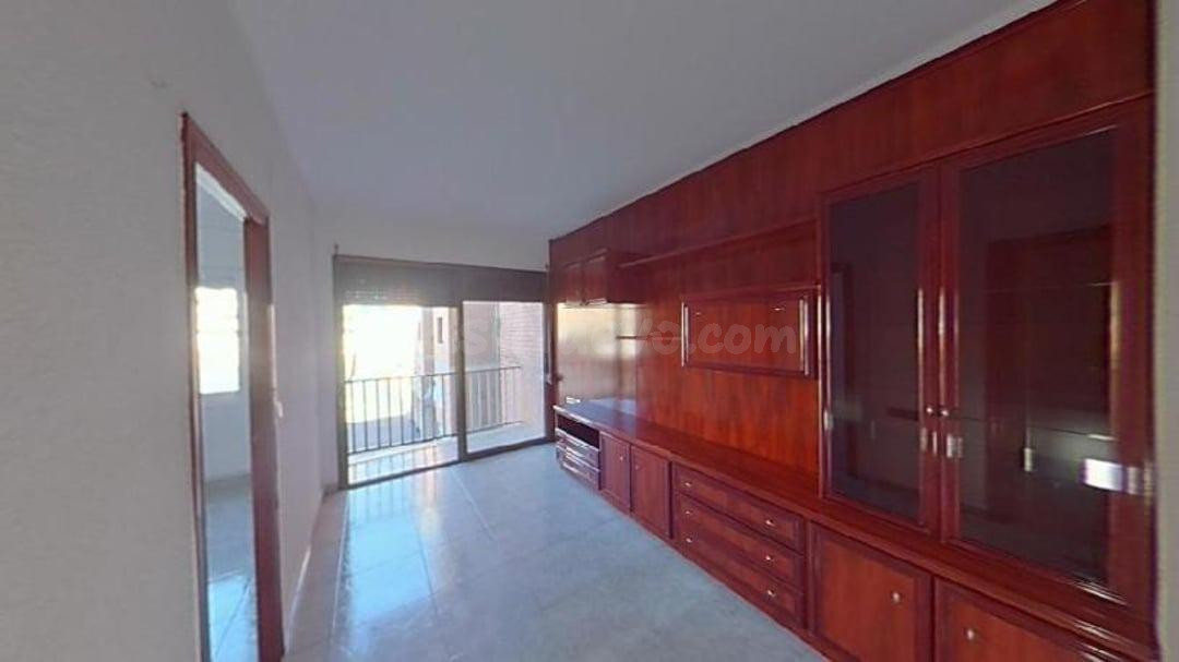 PISO EN VENTA CON INQUILINO EN AV. ALFONSO XIII- BADALONA