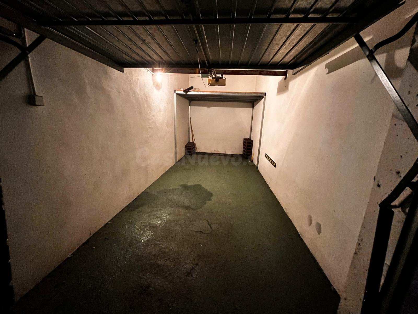 Garaje en venta en Tavernes de la Valldigna