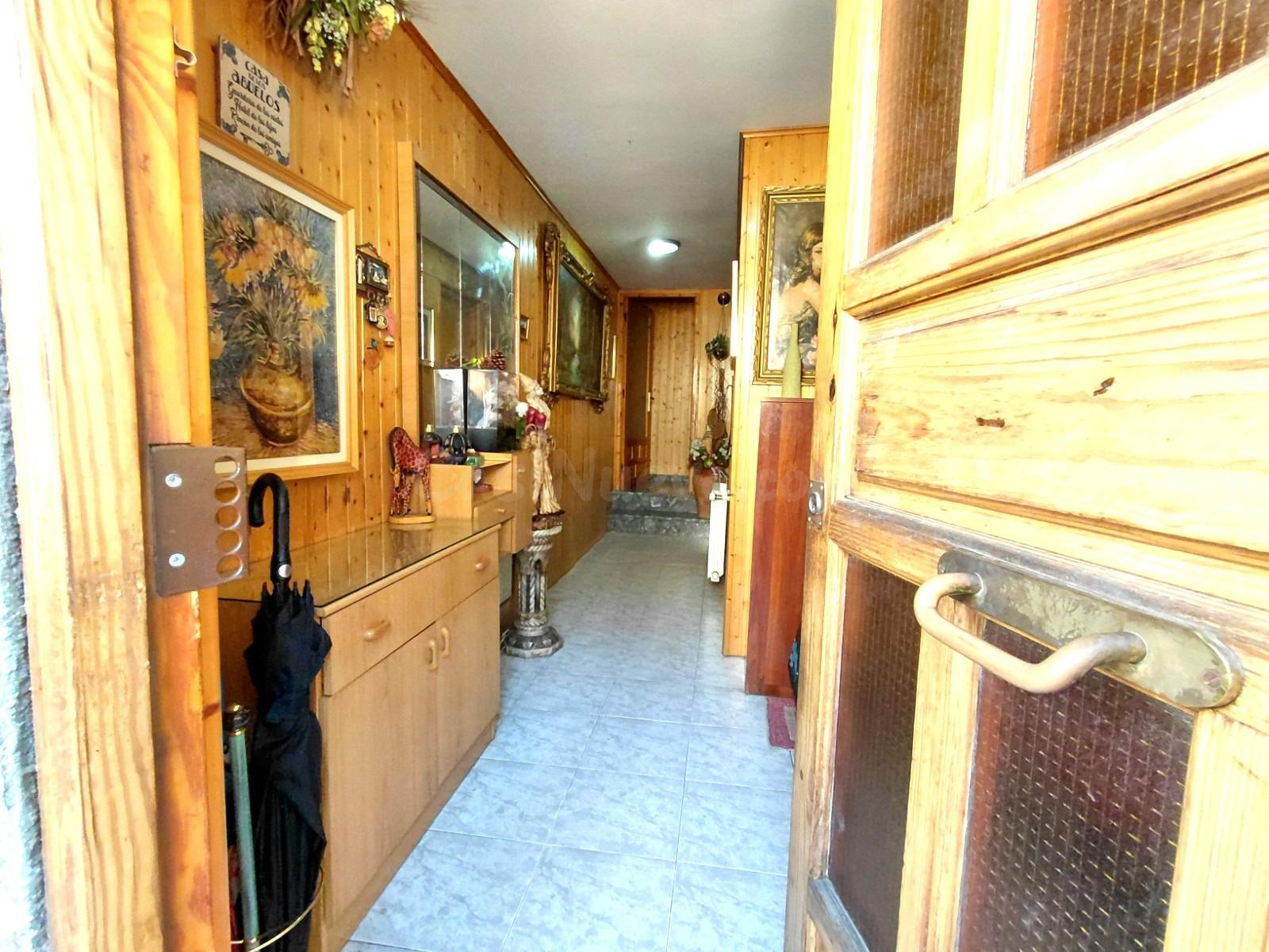 ENCANTADORA CASA EN EL CENTRO - foto 2