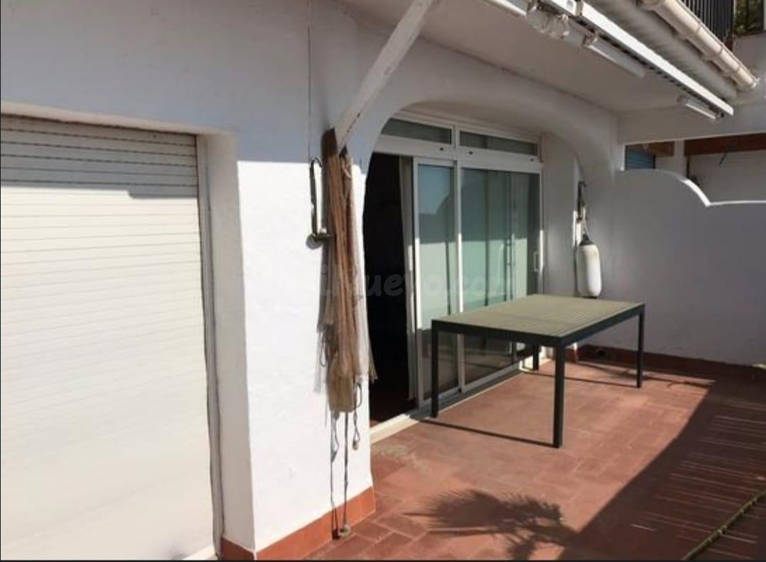 Apartamento en primera línea de mar en Roda de Barà (Tarragona)