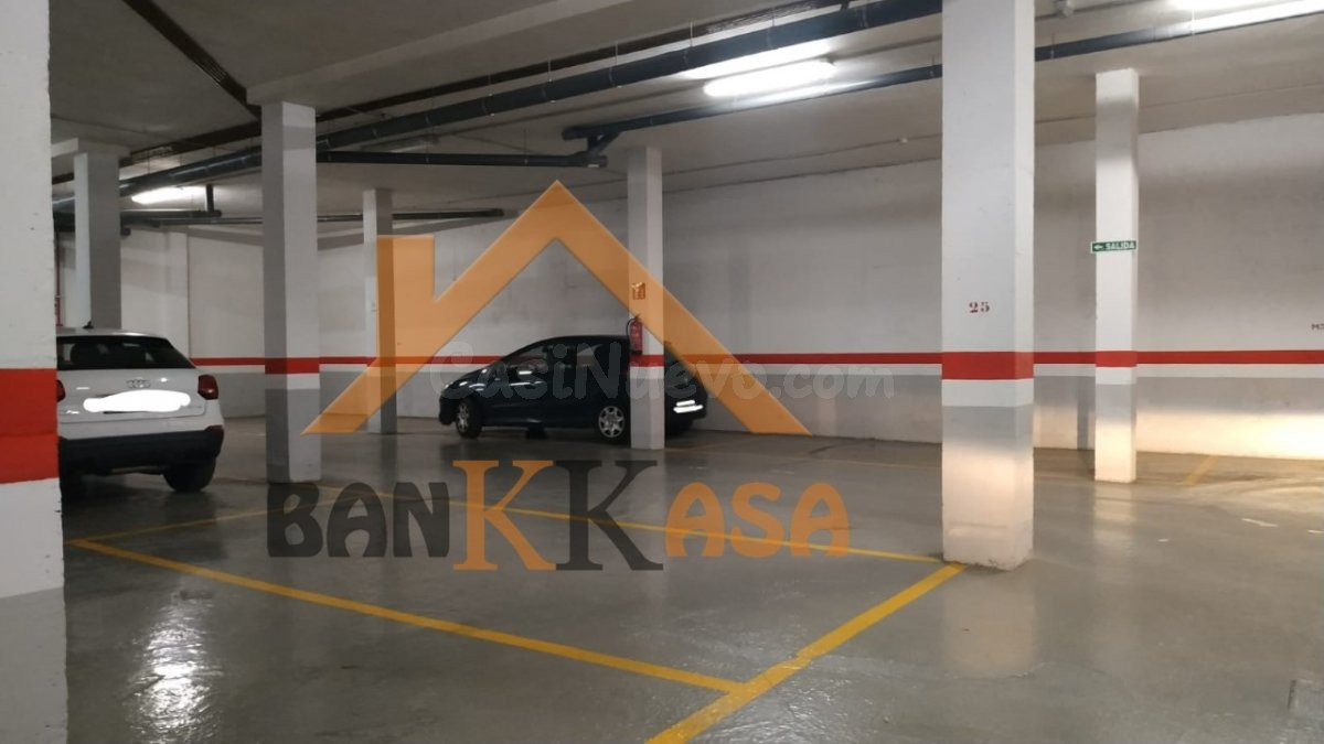 SE VENDE PLAZA DE GARAJE EN EL EJIDO ZONA CENTRO