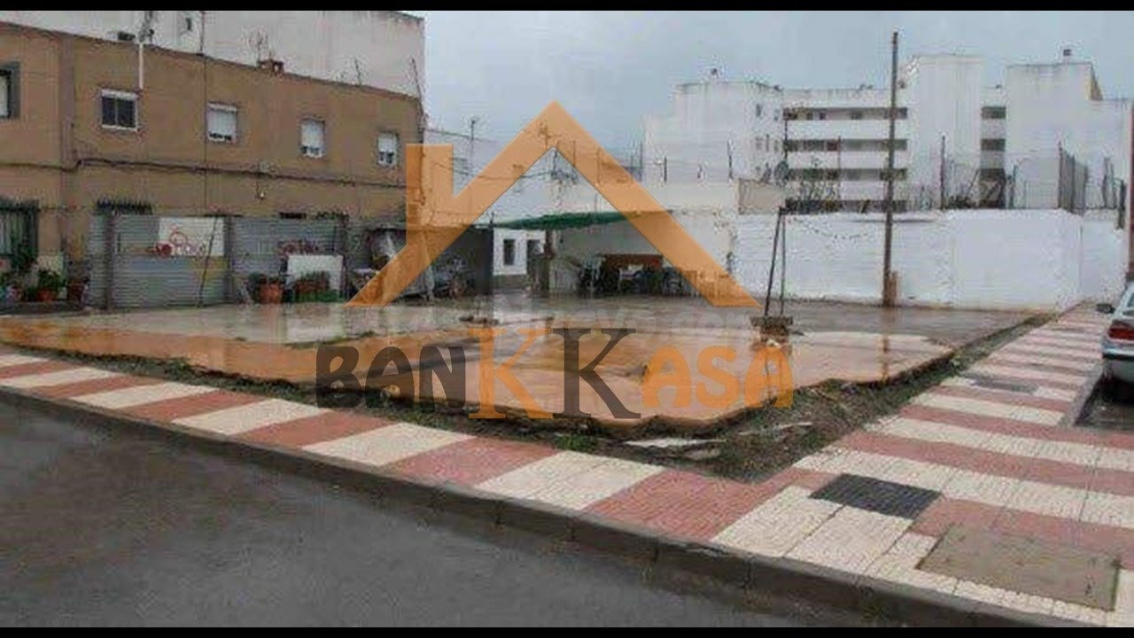SE VENDE SOLAR URBANO EN ROQUETAS DE MAR