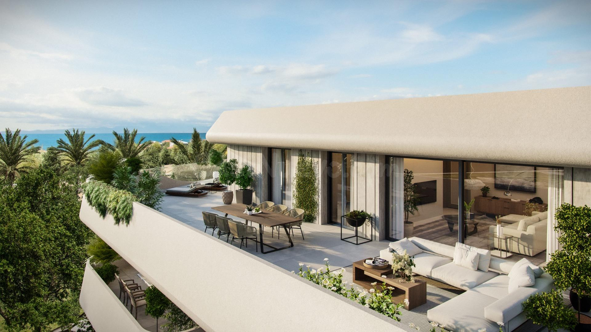 Ático de 4 dormitorios y 3 baños y gran terraza. San Pedro de Alcántara, Marbella