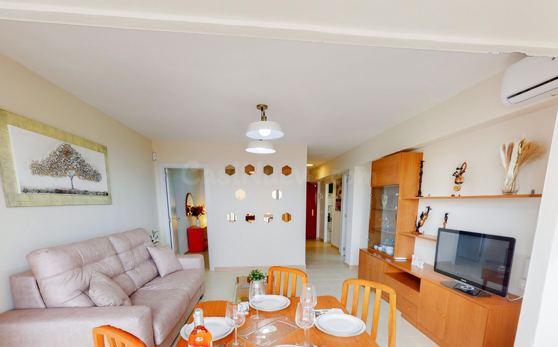 BONITO APARTAMENTO EN BENALMADENA FRENTE A PUERTO MARINA