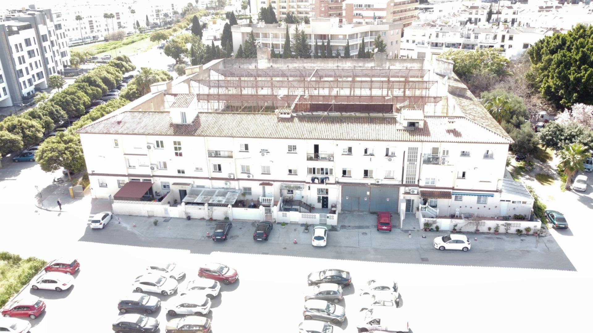 🏭 Nave Industrial / Almacén en Venta – Torremolinos - foto 2