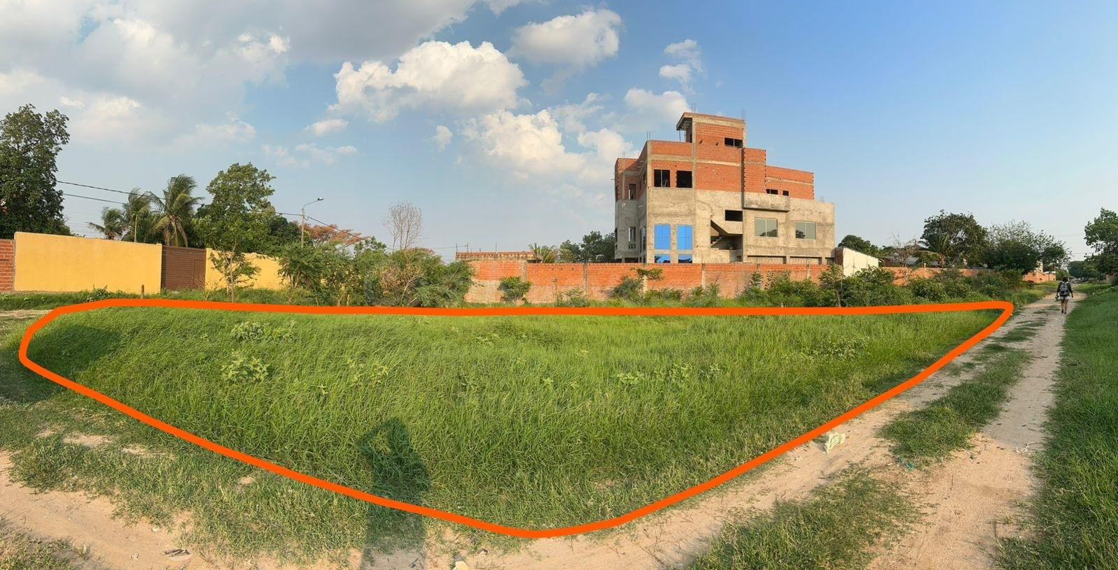 Amplio lote en venta, a pasos de la avenida Arroyito, 8vo an - foto 5