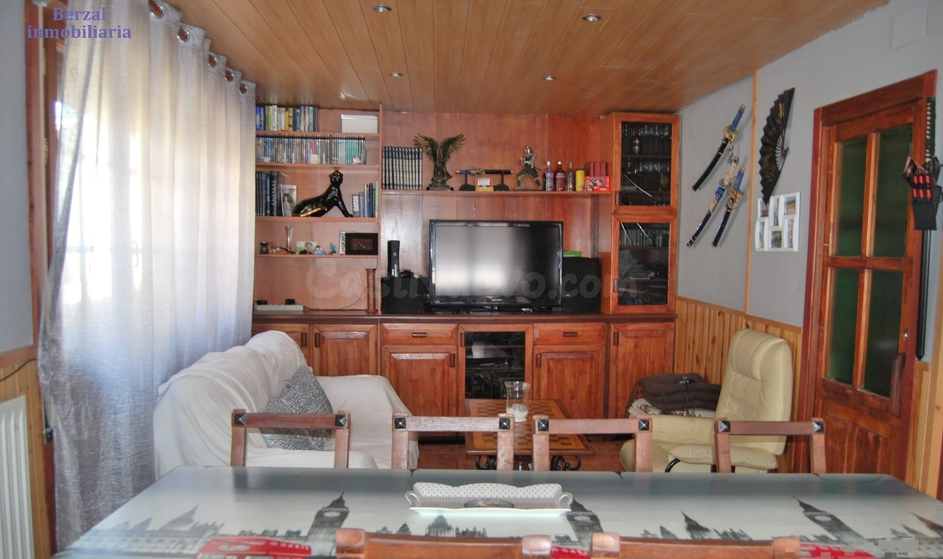 Casa de 189 metros construidos en Hornos de Moncalvillo - La