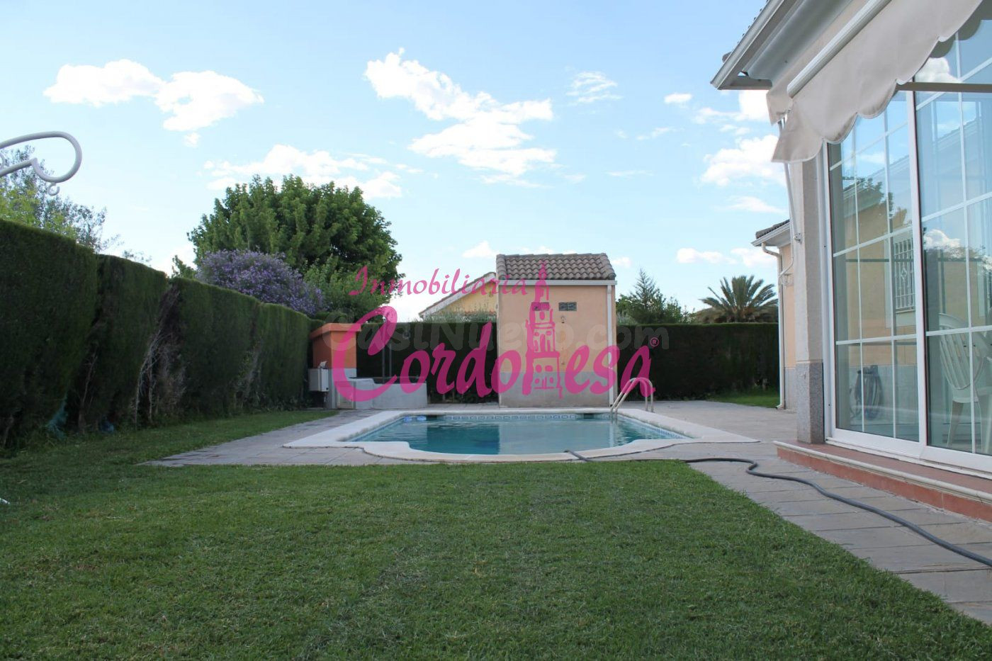 MAGNIFICO CHALET EN LA ZONA DE LA BARQUERA