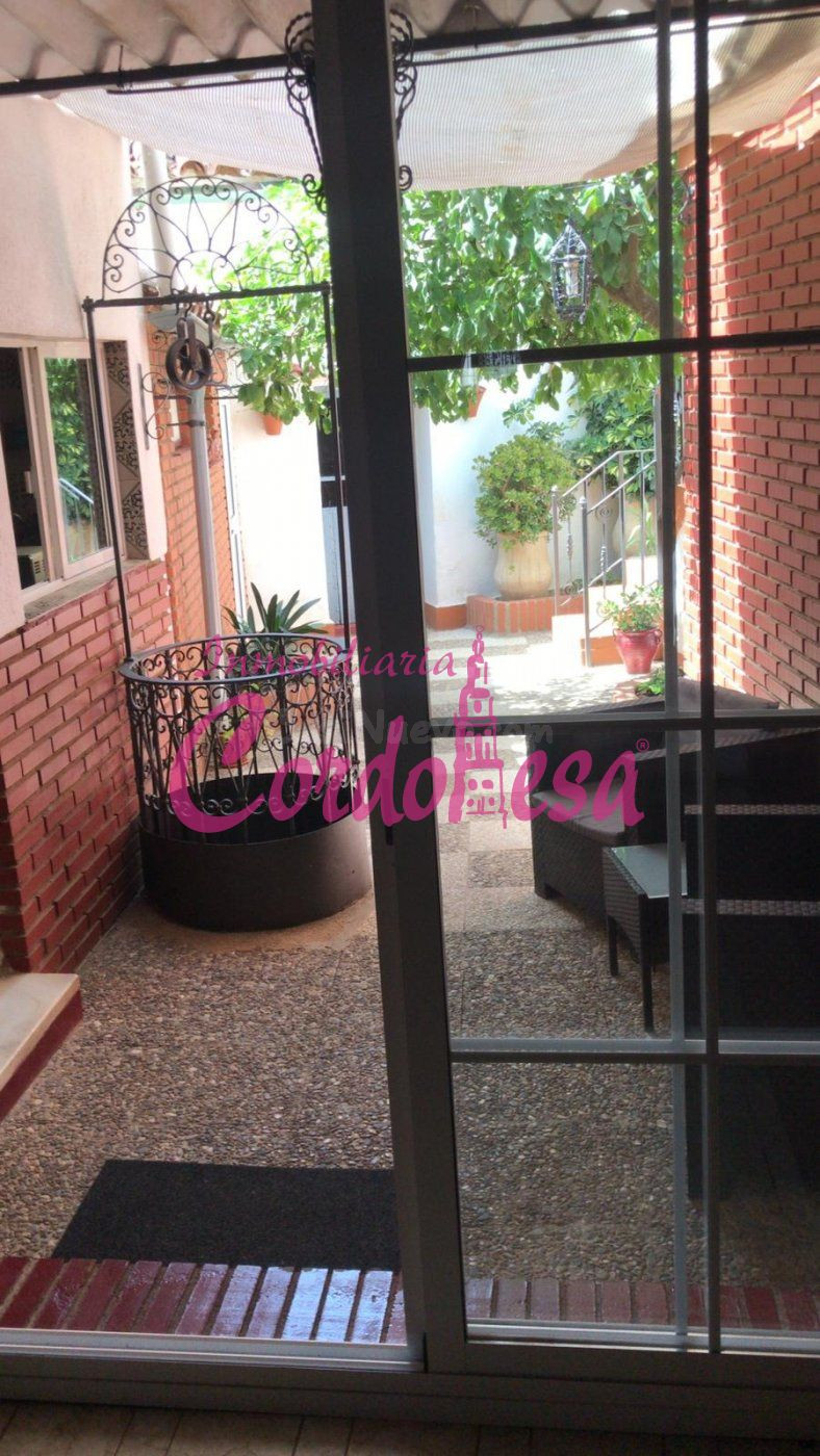MAGNIFICA CASA SEÑORIAL EN VILLAVICIOSA DE CORDOBA - foto 2