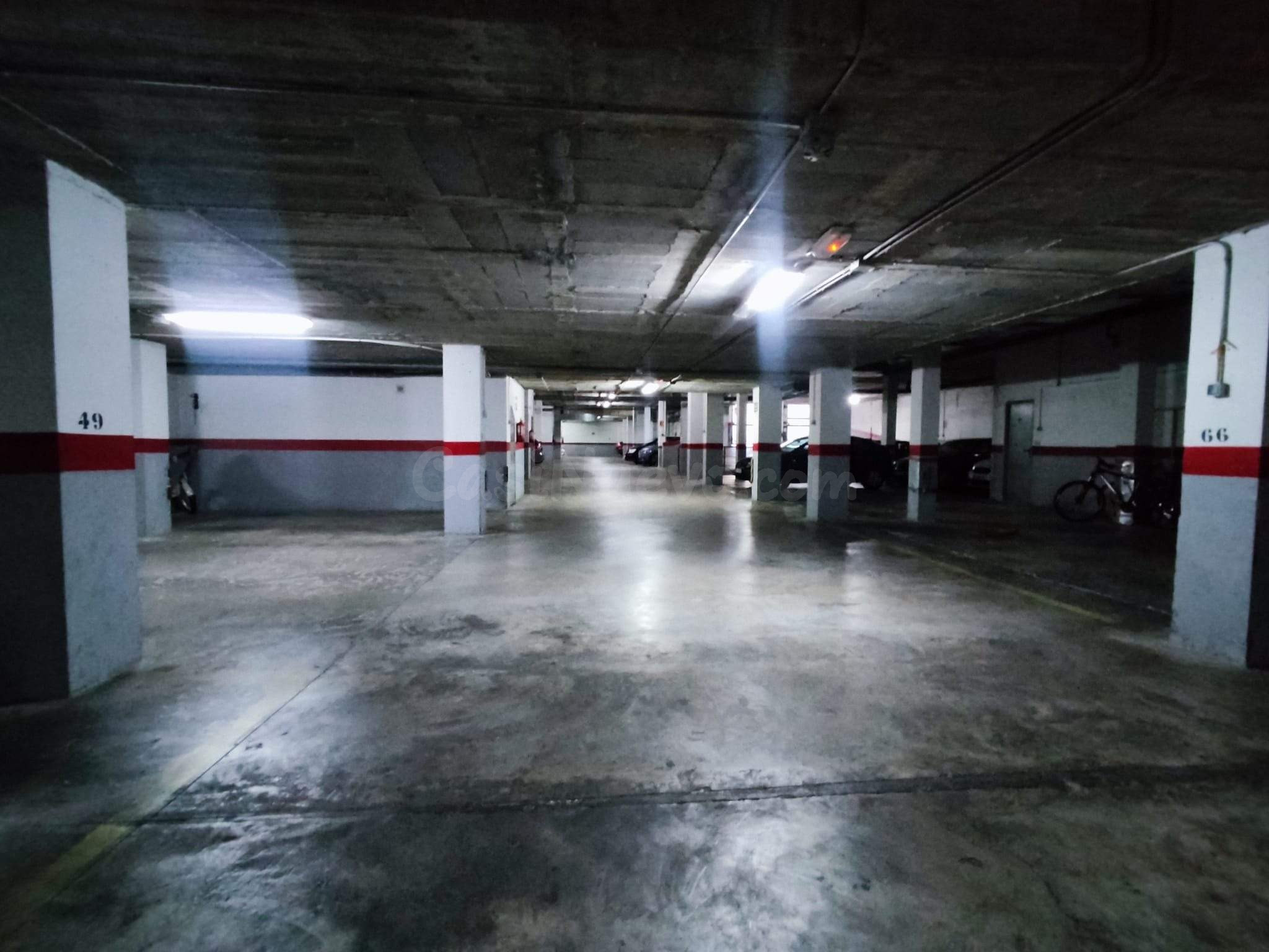 PLAZA DE PARKIN EN ALTABIX NUEVO