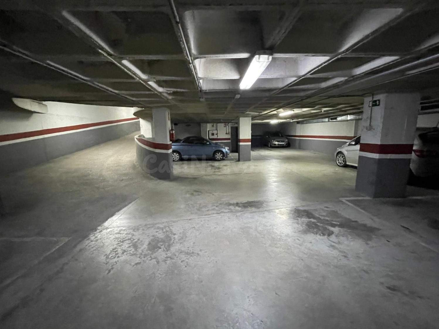 ¡DI ADIÓS A BUSCAR APARCAMIENTO! PLAZA DE GARAJE EN SECTOR V