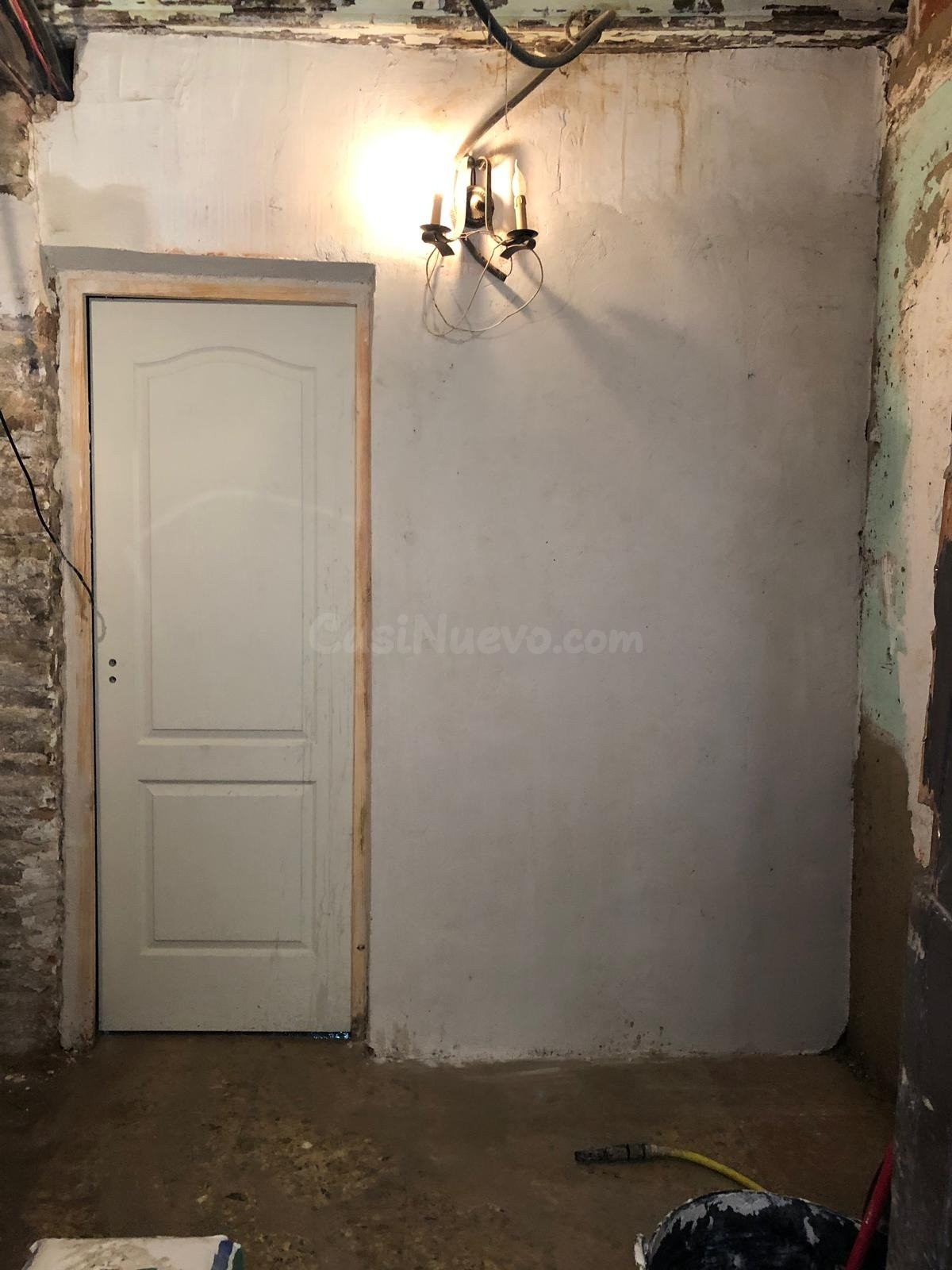 VENDO O CEDO EN USUFRUCTO PISOS PARA REFORMAR EN TARAZONA - foto 4