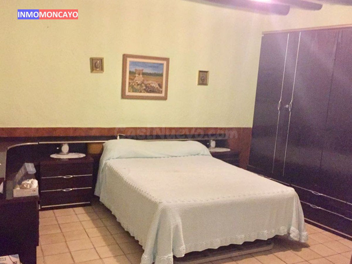 Vendo casa en Novallas, reformada - foto 5