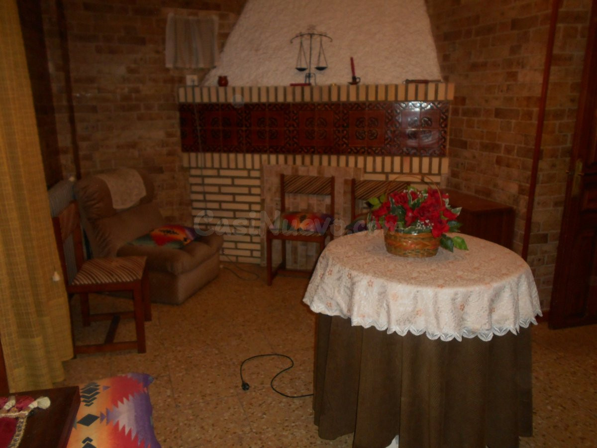 SE VENDE PISO DE 150m ENFRENTE DE PRADIEL - foto 3