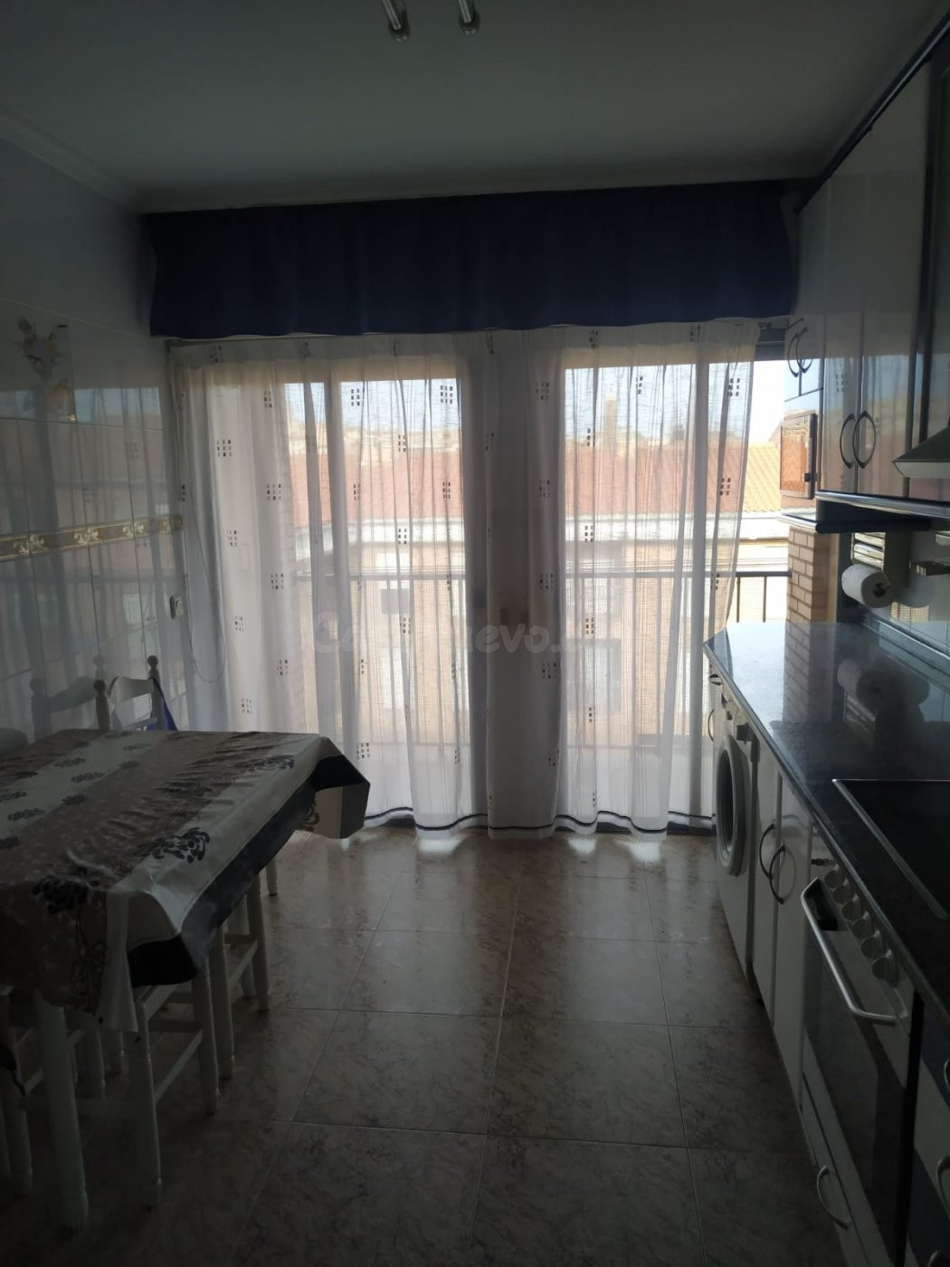 SE VENDE PISO CON PLAZA DE GARAJE EN CINCO VILLAS - foto 5
