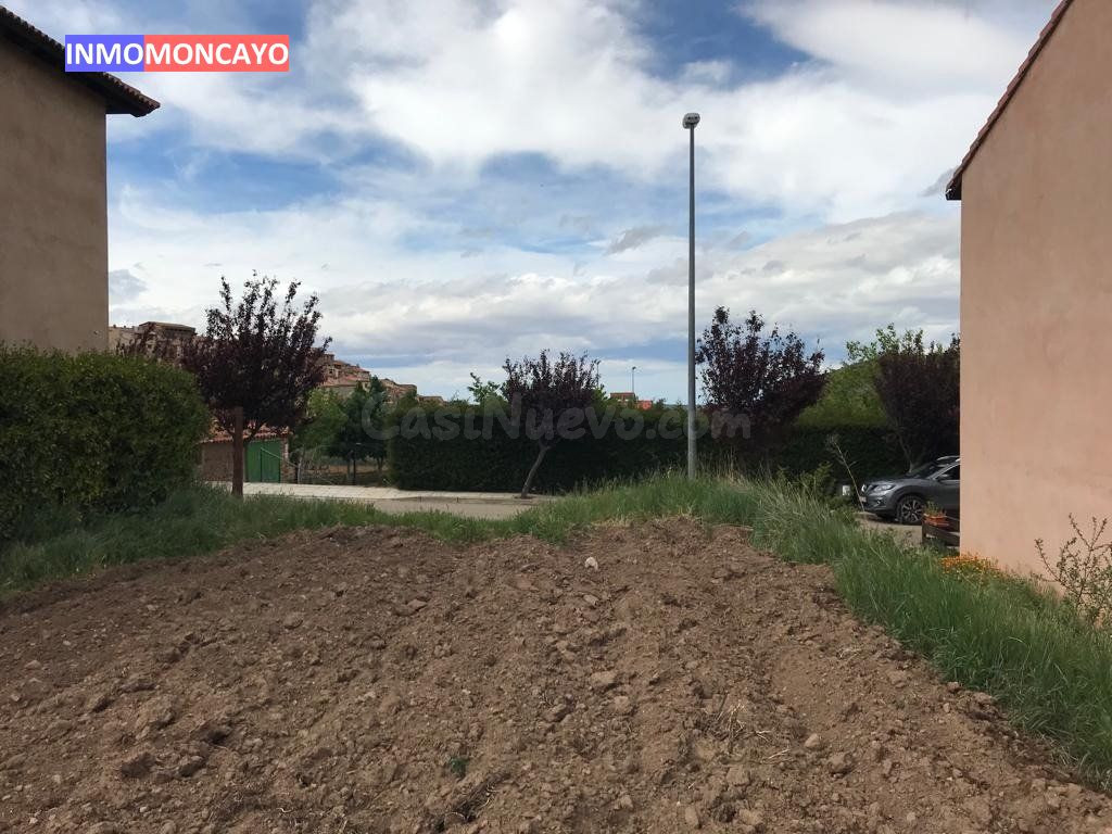 Se vende solar con terreno en Alcala de Moncayo