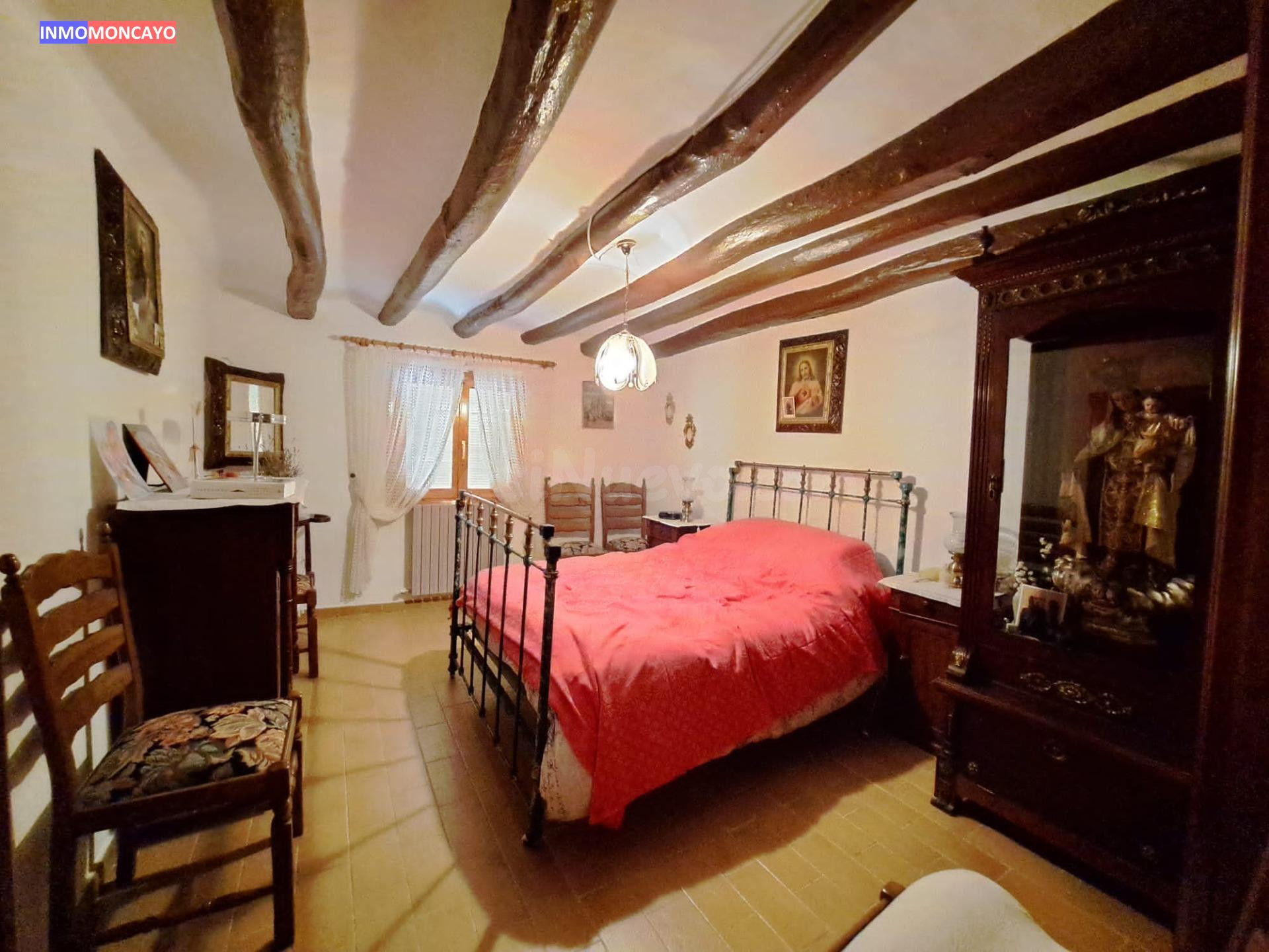 SE VENDE CASA RURAL EN EL BUSTE - foto 4