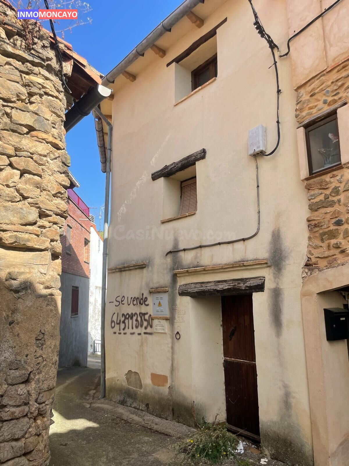 SE VENDE CASA CON FINCA EN VOZMEDIANO - foto 2