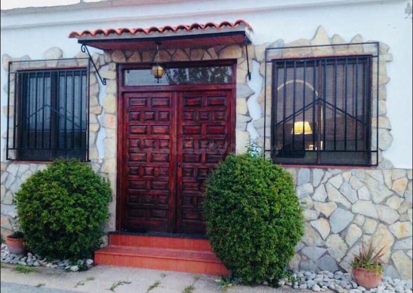 Chalet con terreno y piscina propia en Marchuquera - foto 4