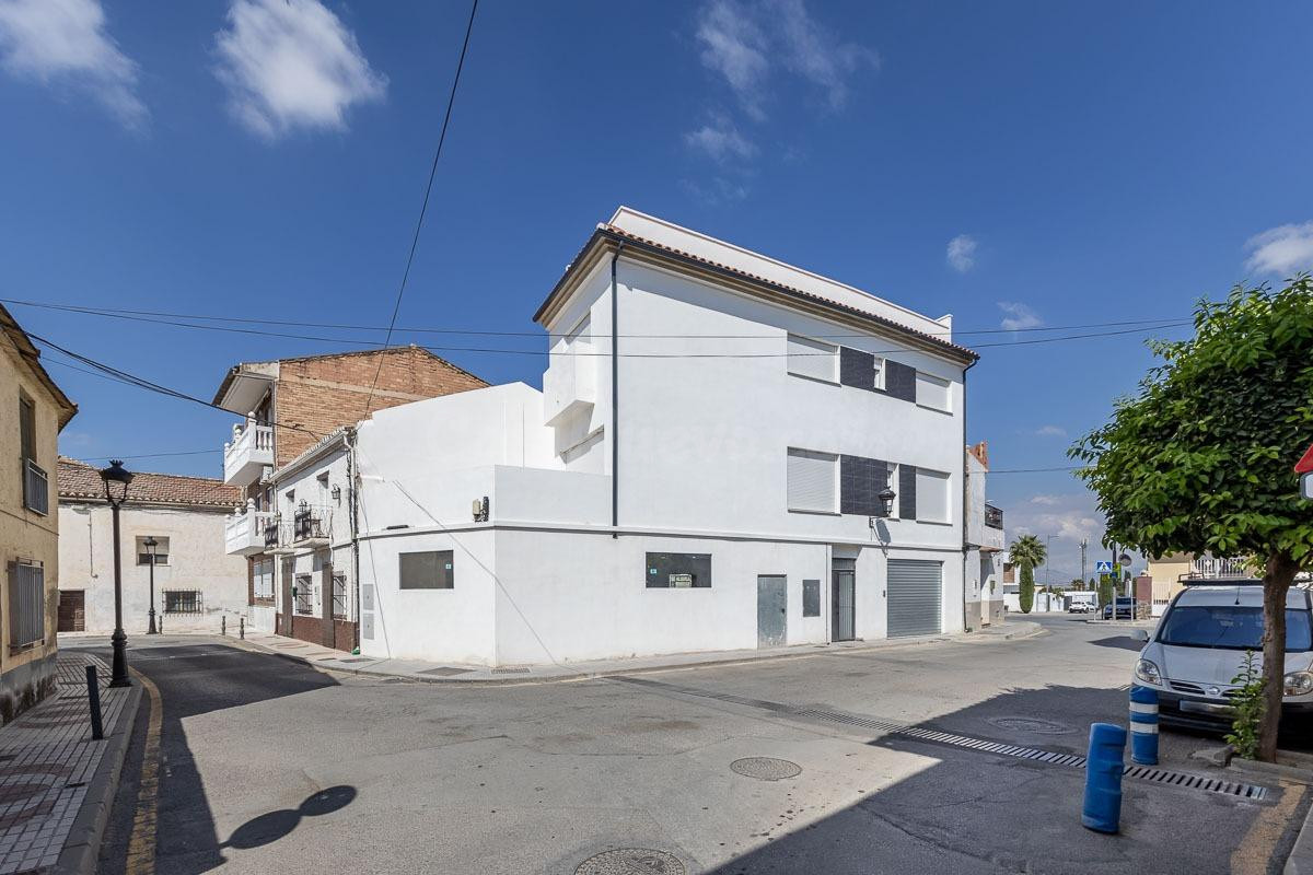 Edificio de nueva construcción en Churriana